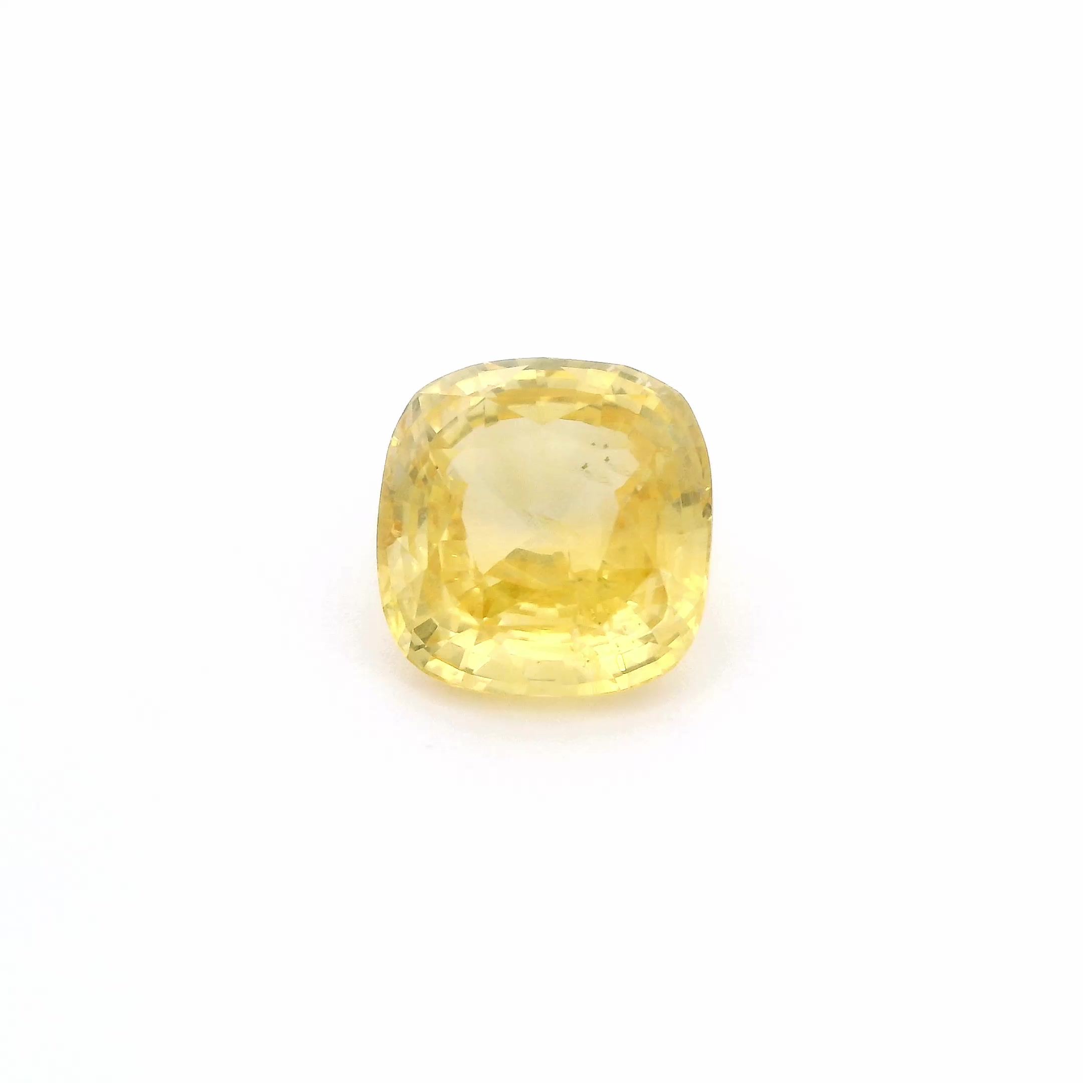 9.03 ct Cushion Yellow Natural Sapphire
