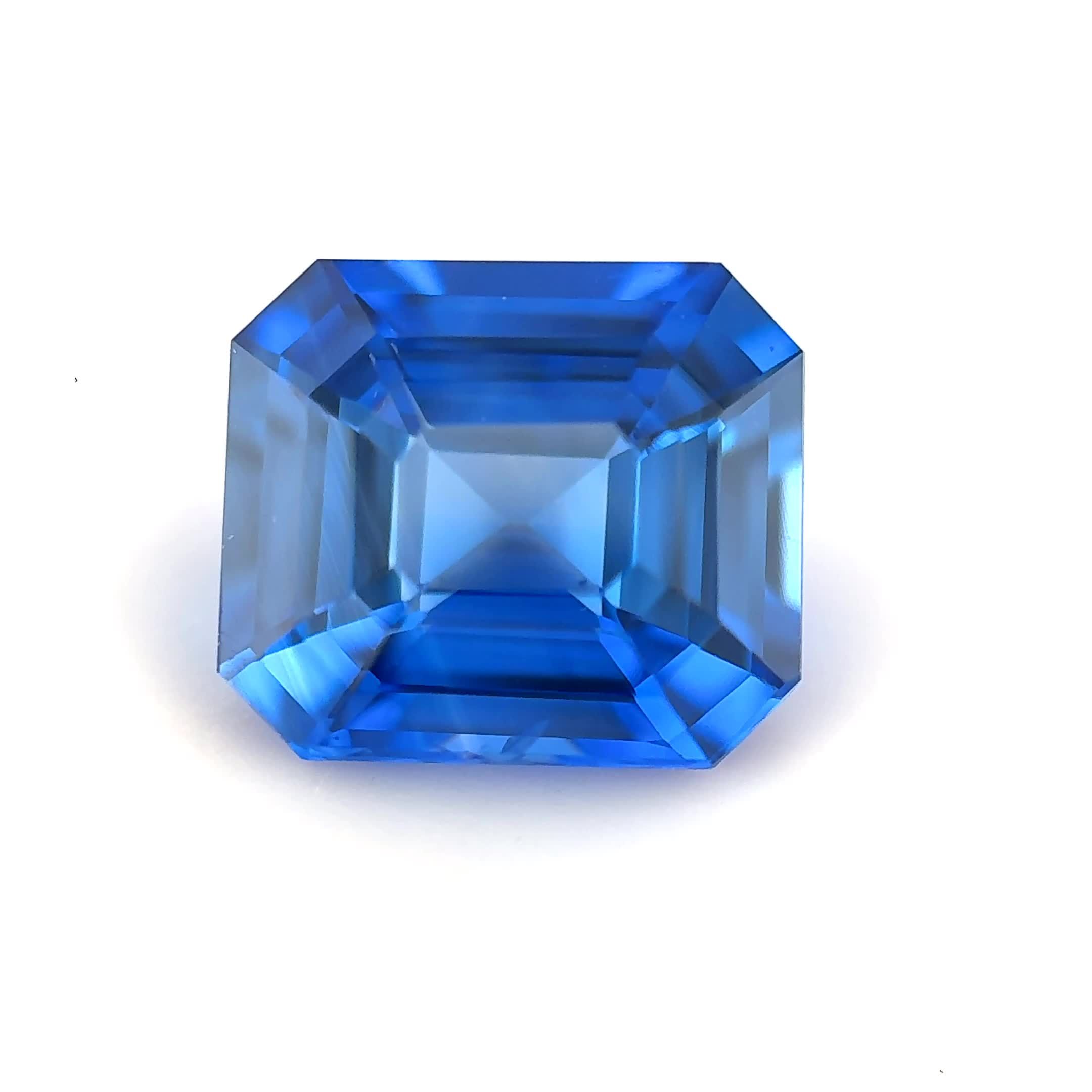 1.61 ct Emerald Blue Natural Sapphire