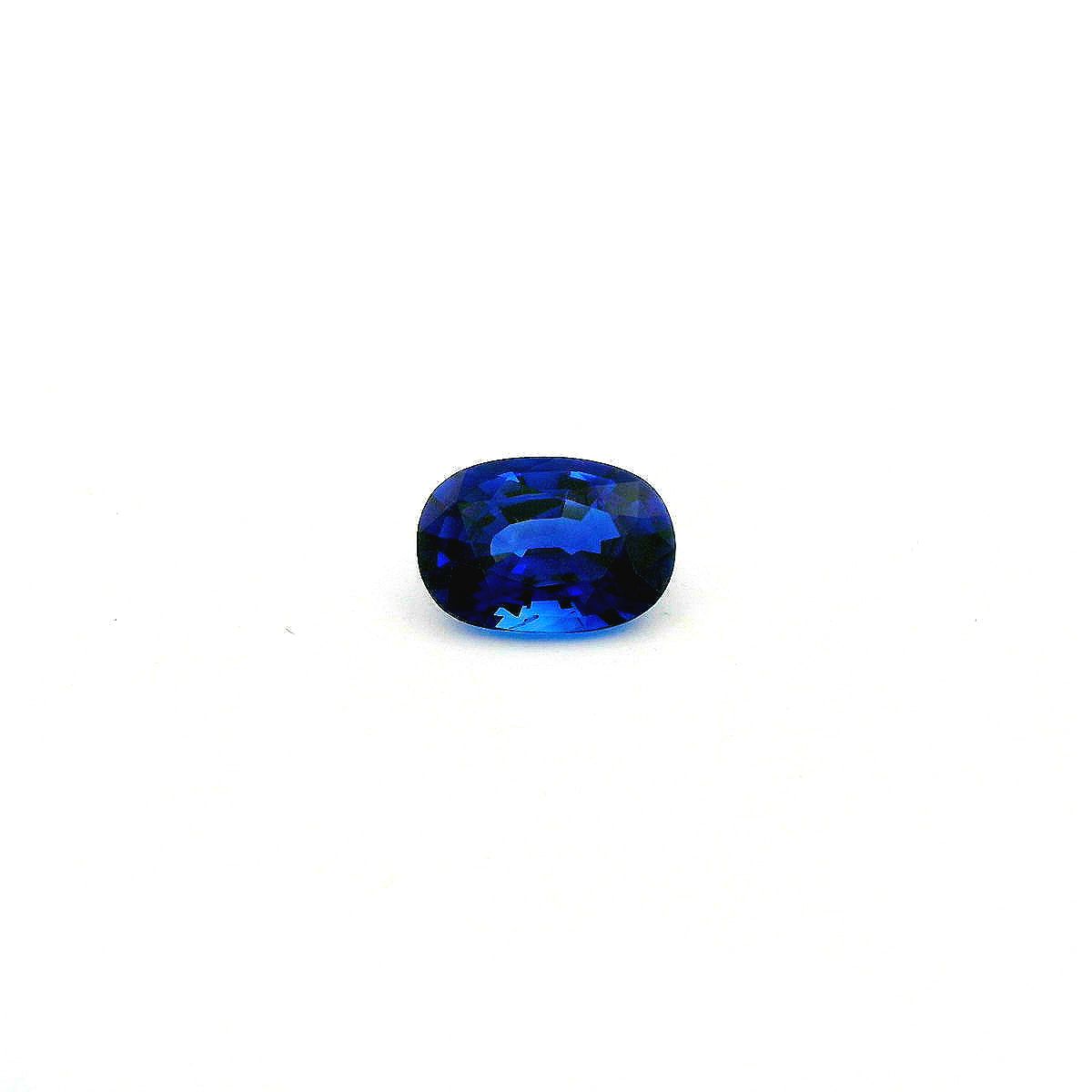 3.23 ct Oval Blue Natural Sapphire
