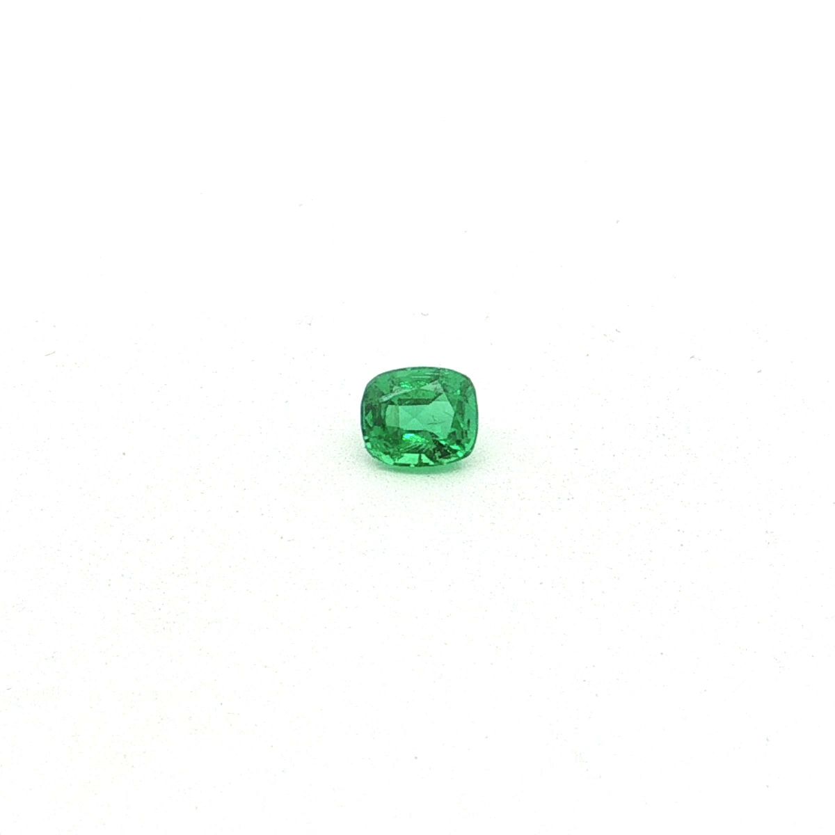 0.86 ct Cushion Green Natural Emerald