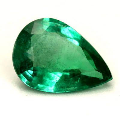 0.75 ct Pear Green Natural Emerald