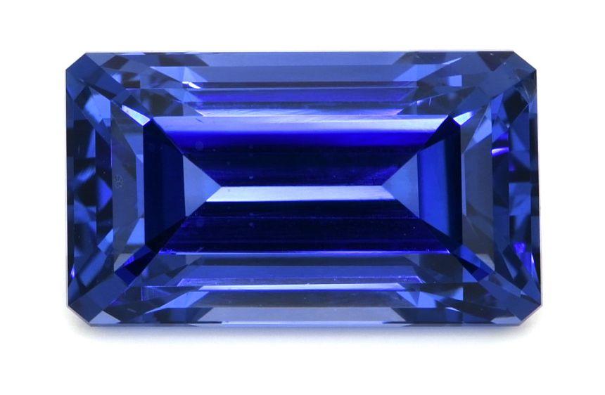 9.37 ct Emerald Blue Natural Sapphire