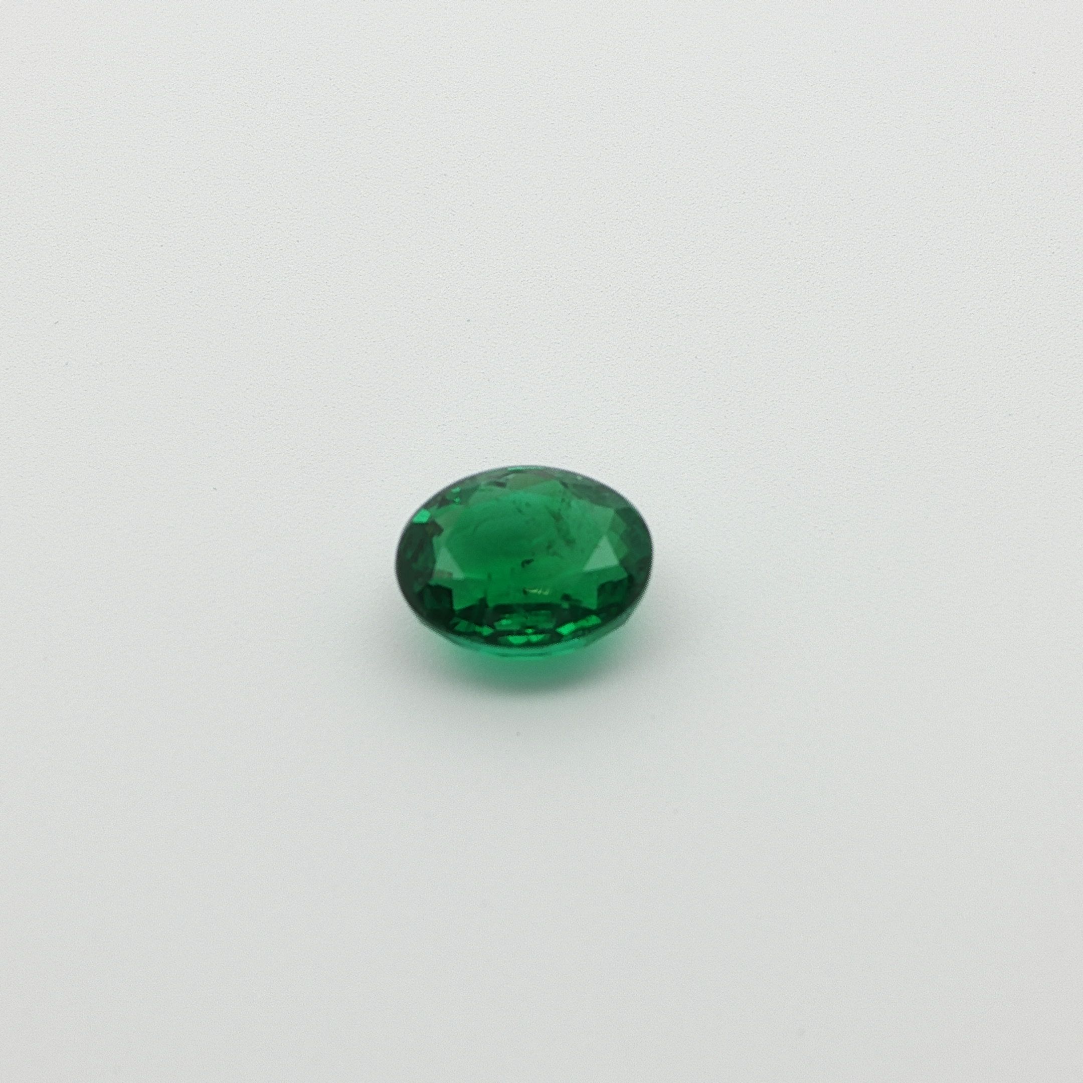 1.82 ct Oval Green Natural Emerald
