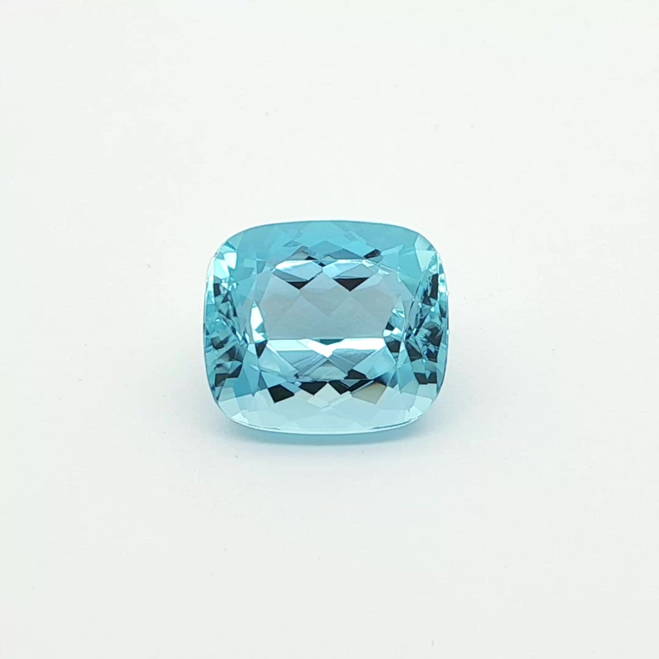 7.24 ct Radiant Blue Natural Aquamarine