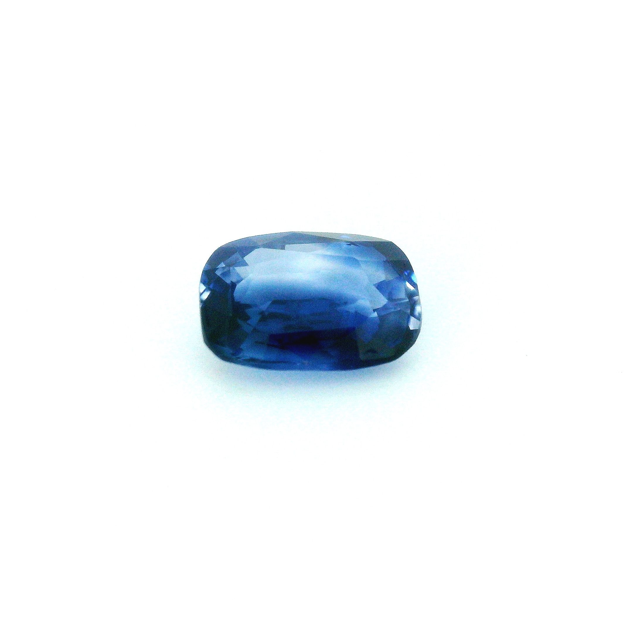 2.14 ct Cushion Blue Natural Sapphire