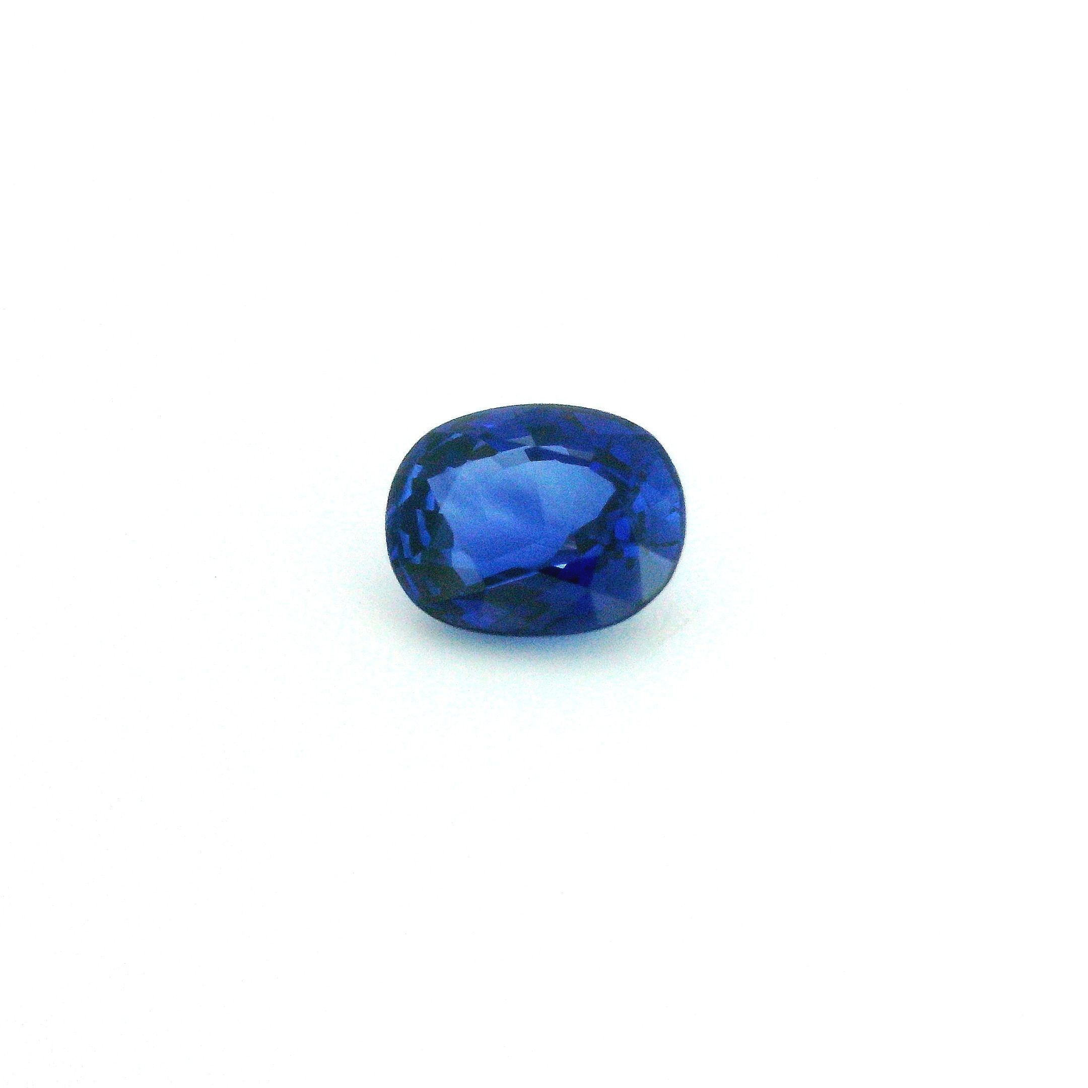 1.31 ct Oval Blue Natural Sapphire