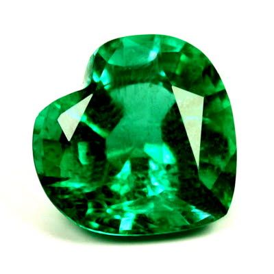 1.01 ct Heart Green Natural Emerald