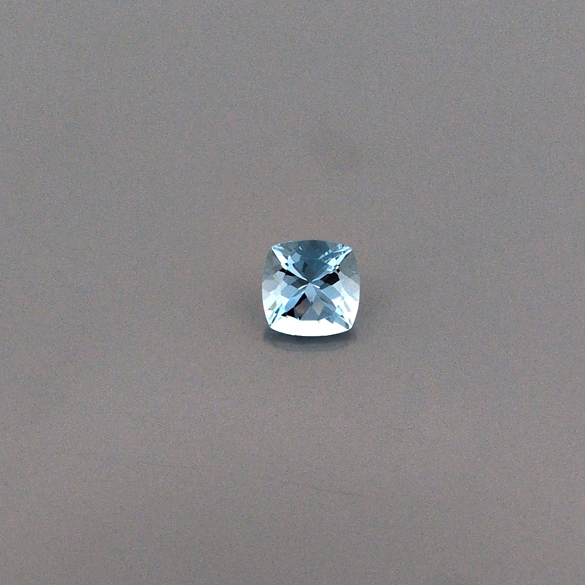 1.41 ct Cushion Blue Natural Aquamarine