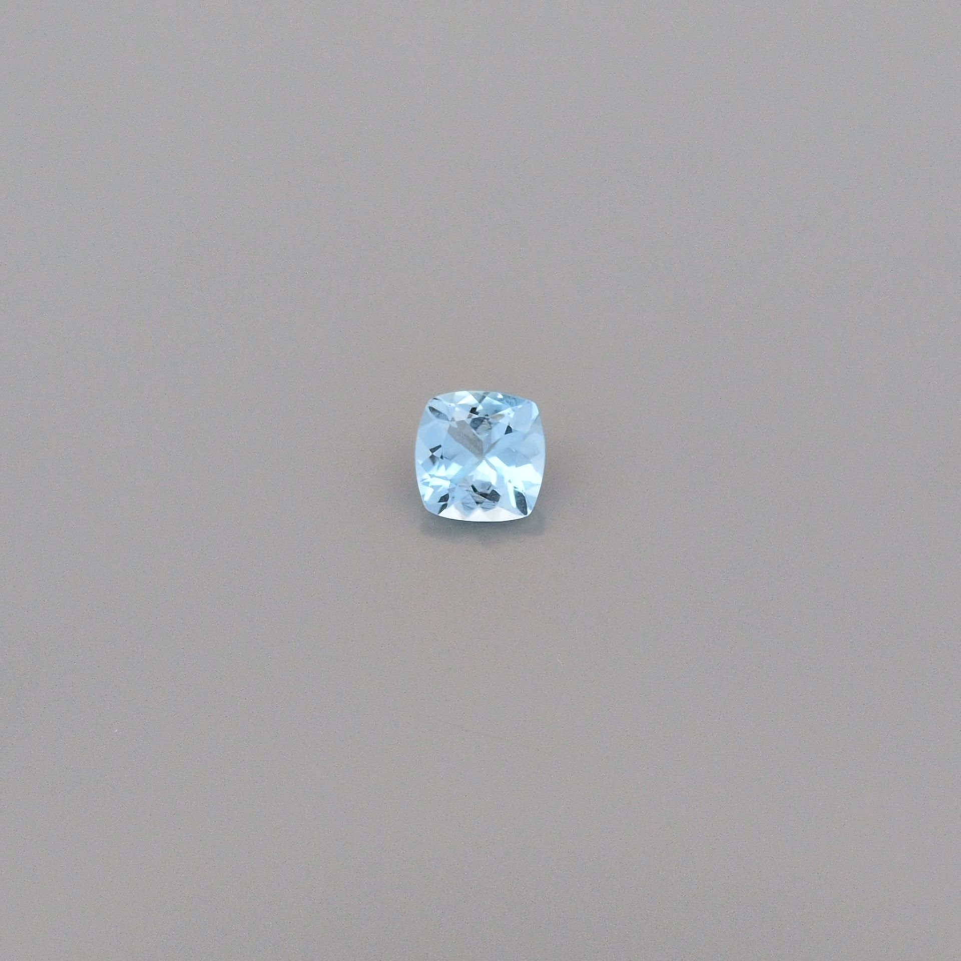 1.28 ct Cushion Blue Natural Aquamarine
