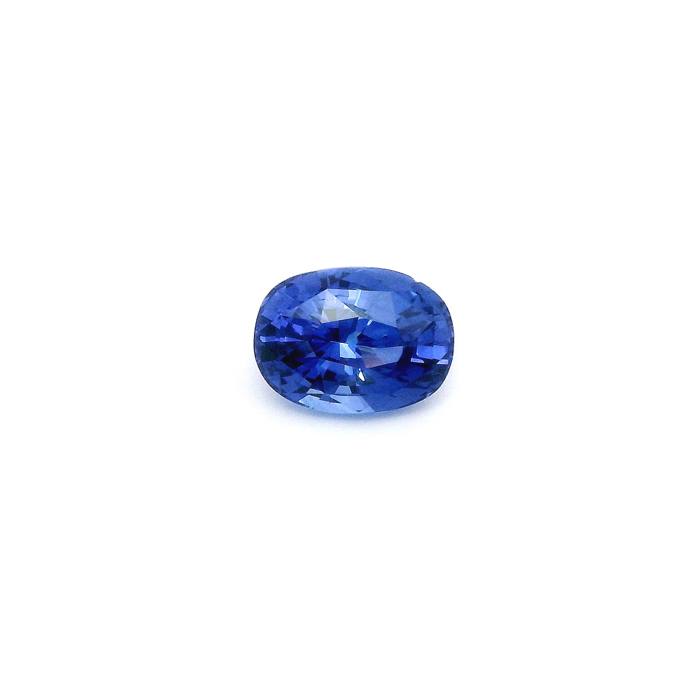 1.85 ct Oval Blue Natural Sapphire