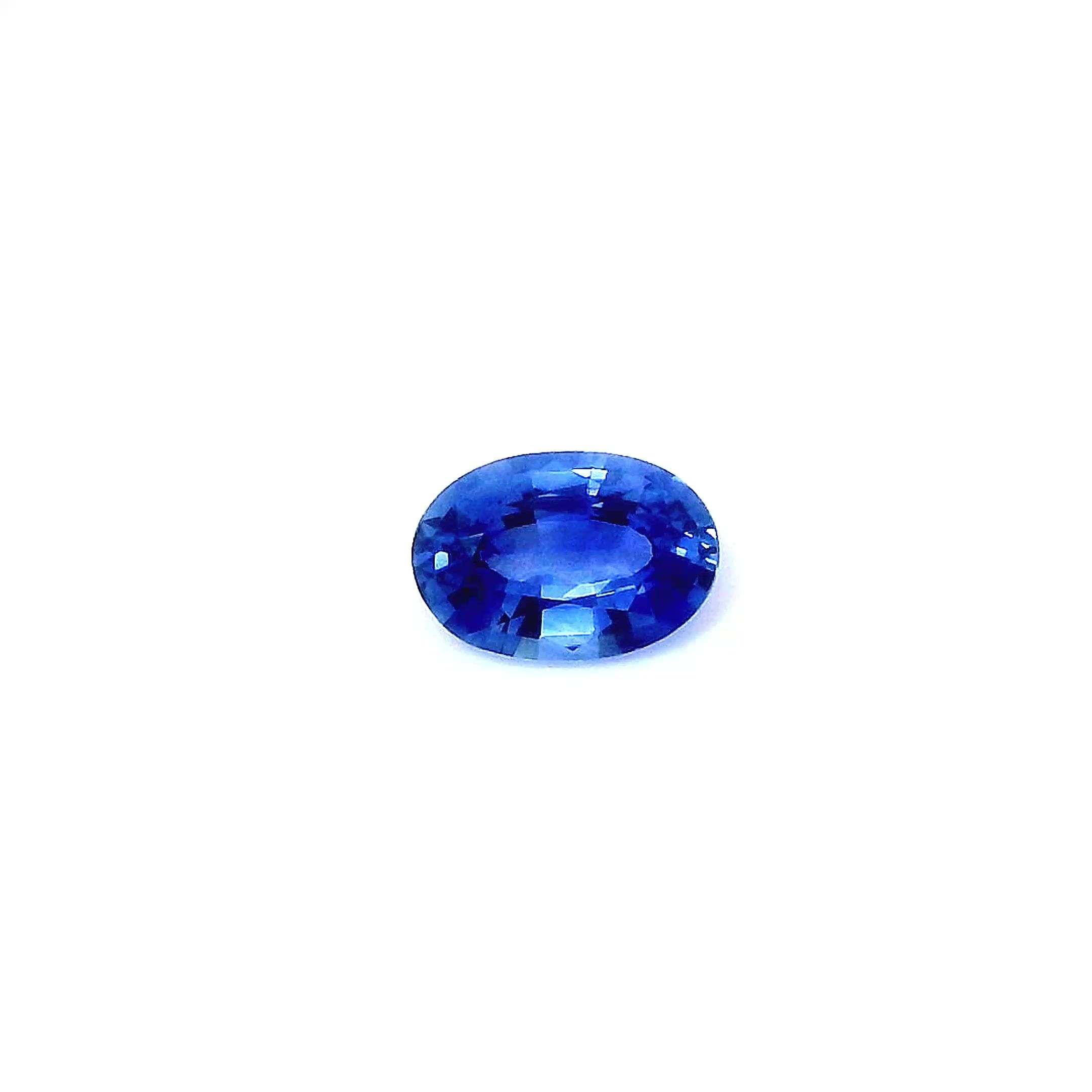 0.64 ct Oval Blue Natural Sapphire