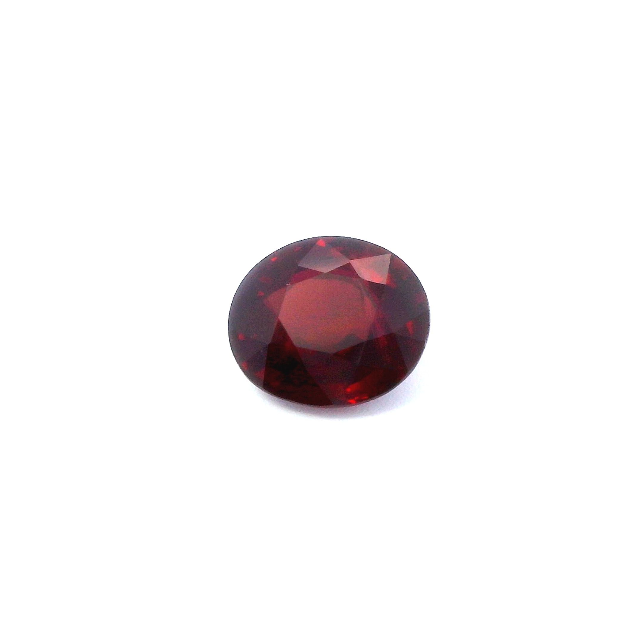 1.67 ct Oval Red Natural Ruby