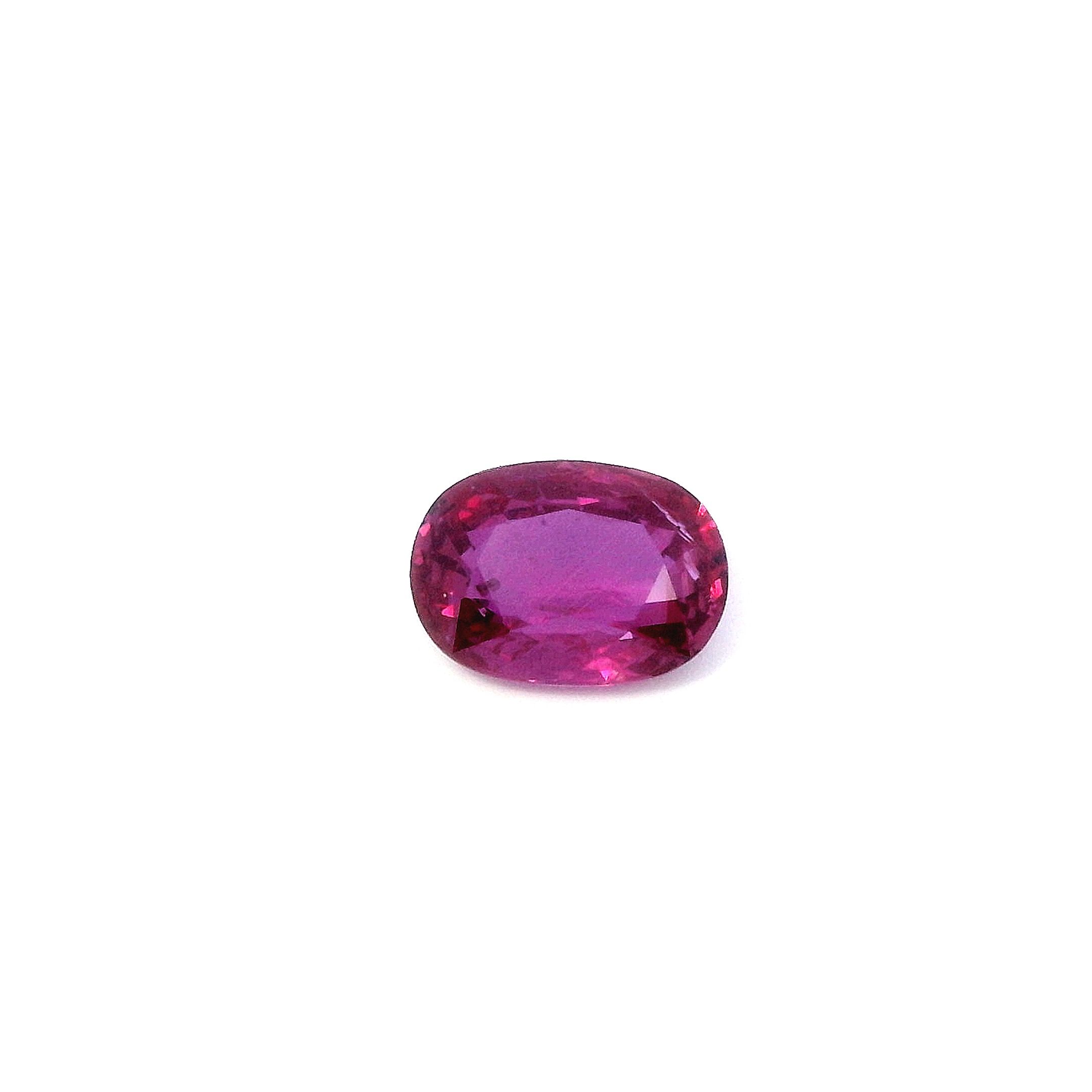 1.74 ct Oval Red Natural Ruby