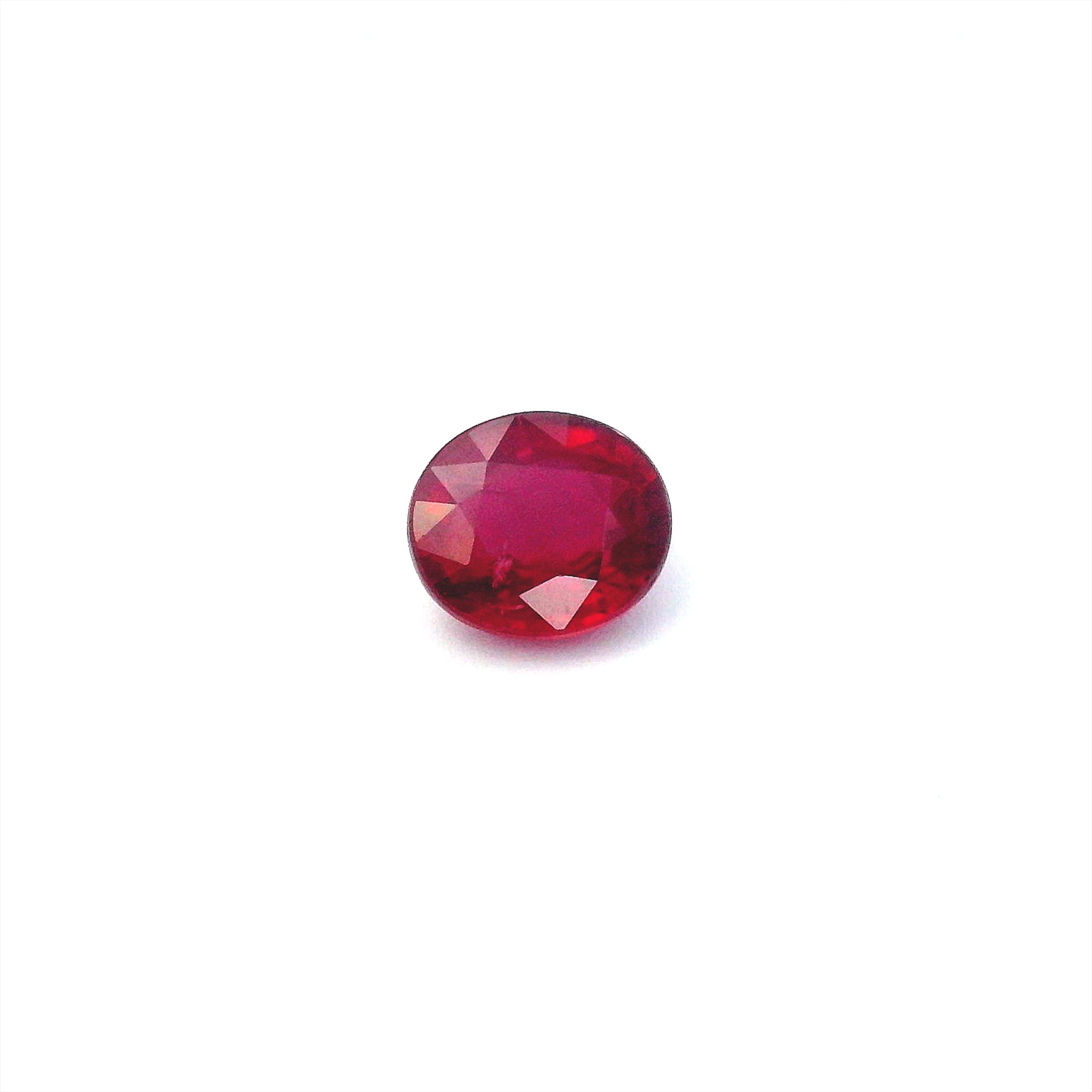 1.02 ct Oval Red Natural Ruby