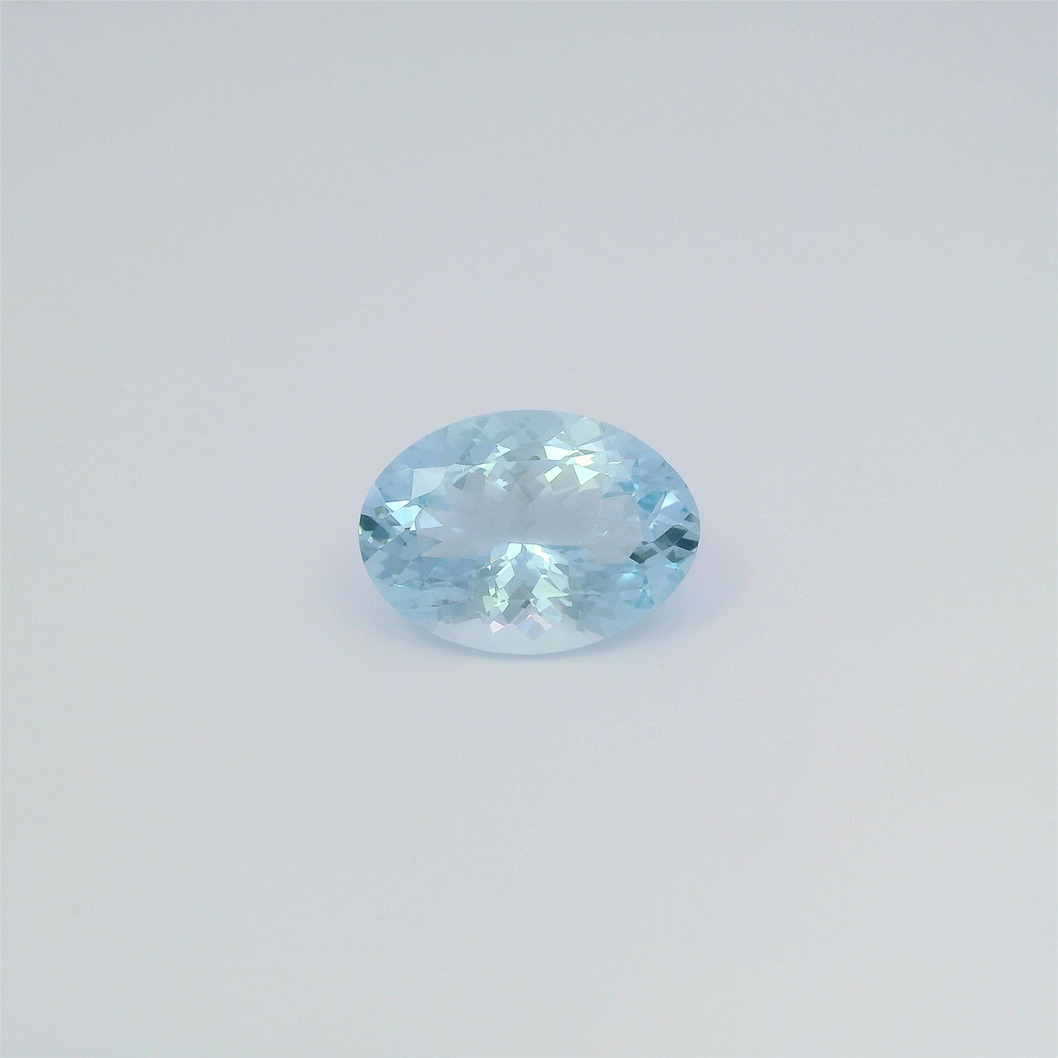 9.10 ct Oval Blue Natural Aquamarine