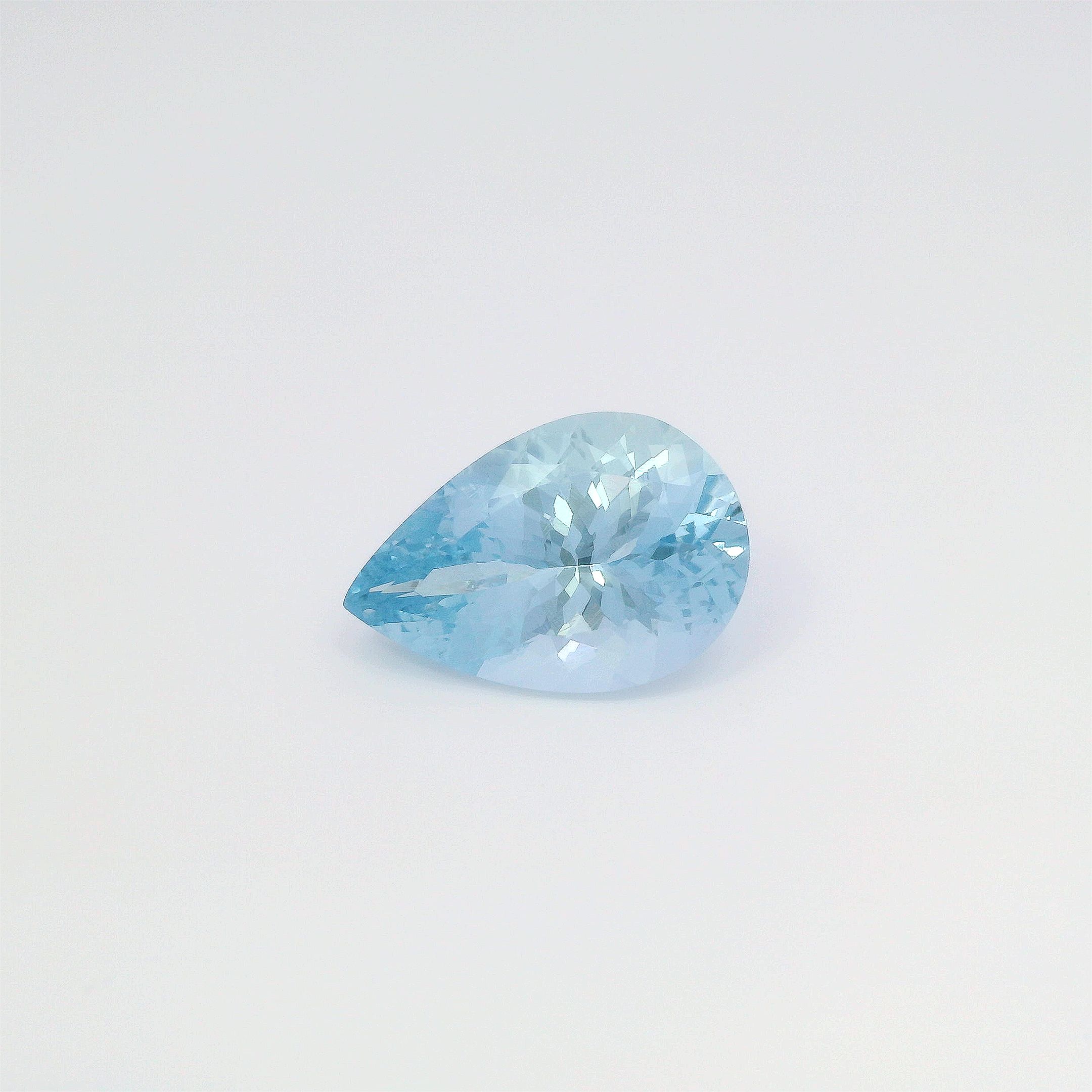 9.58 ct Pear Blue Natural Aquamarine