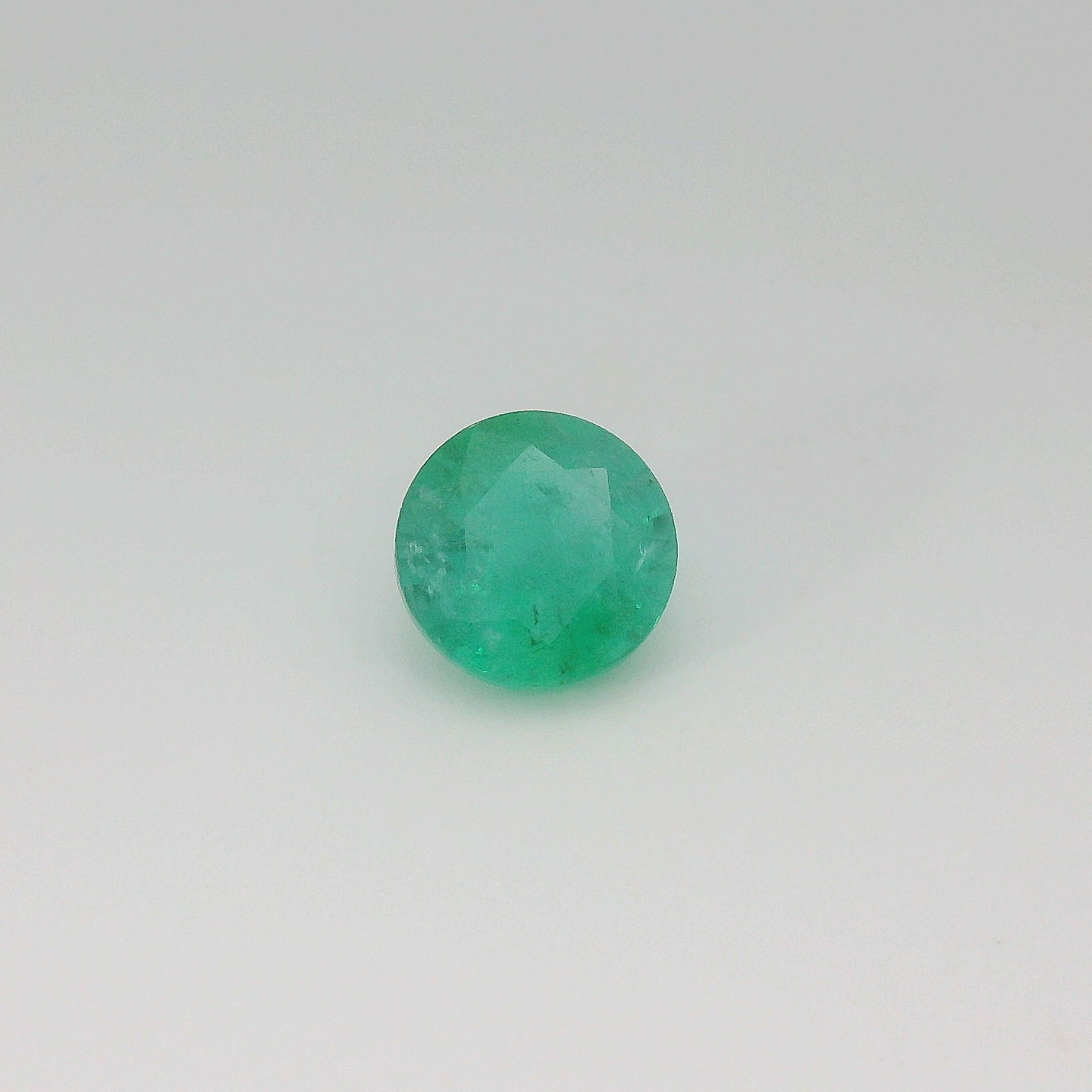 1.41 ct Round Green Natural Emerald