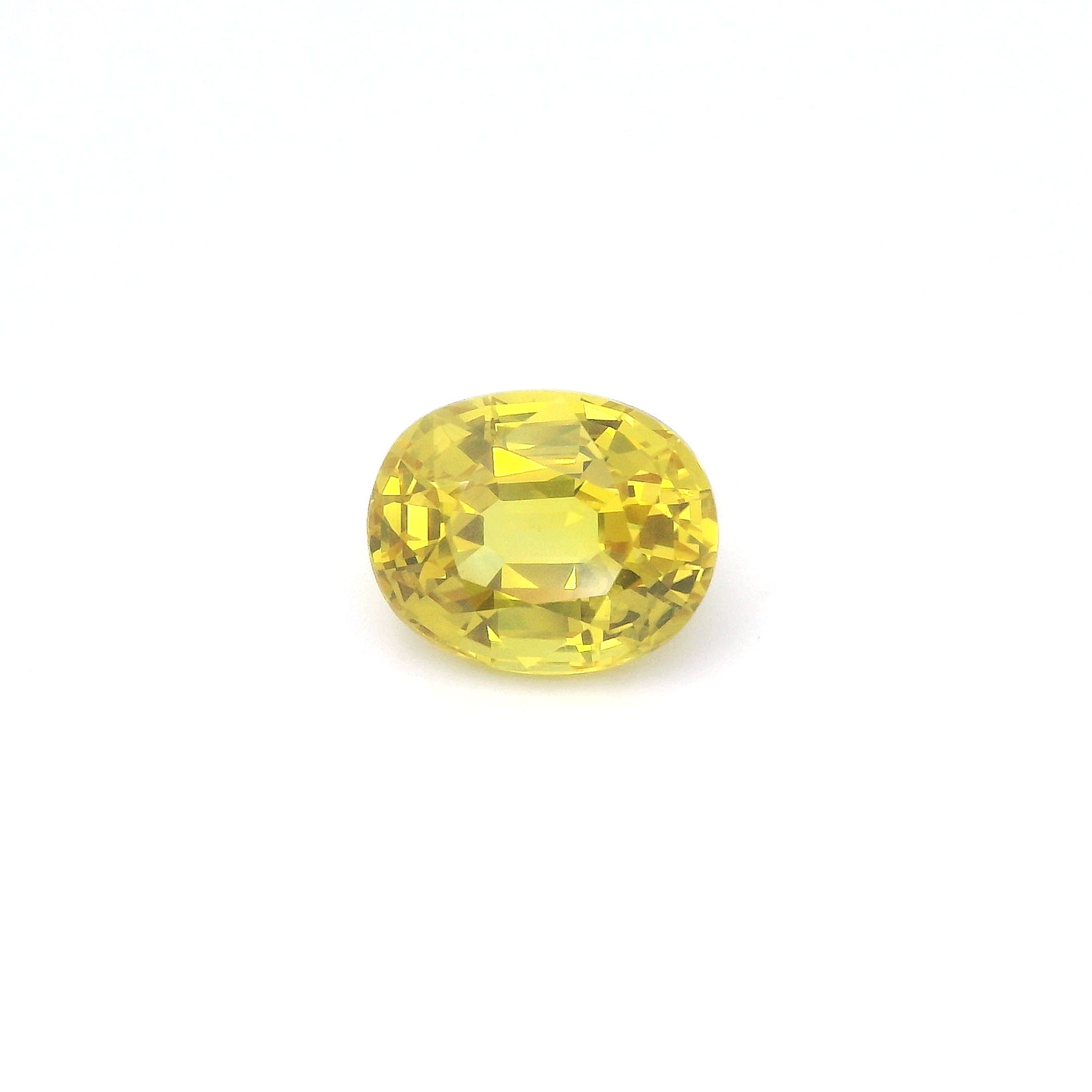 5.58 ct Oval Yellow Natural Sapphire
