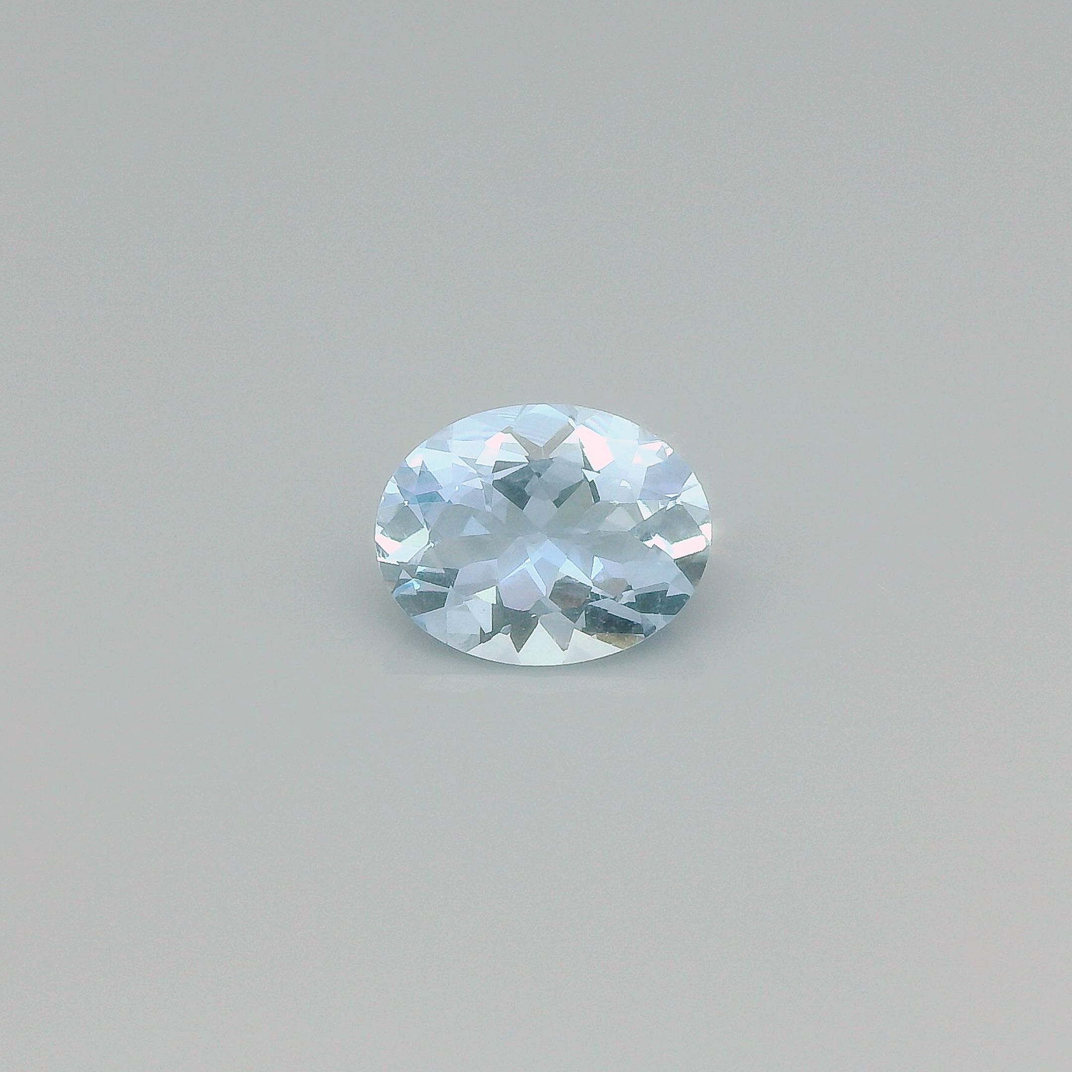 1.43 ct Oval Blue Natural Aquamarine