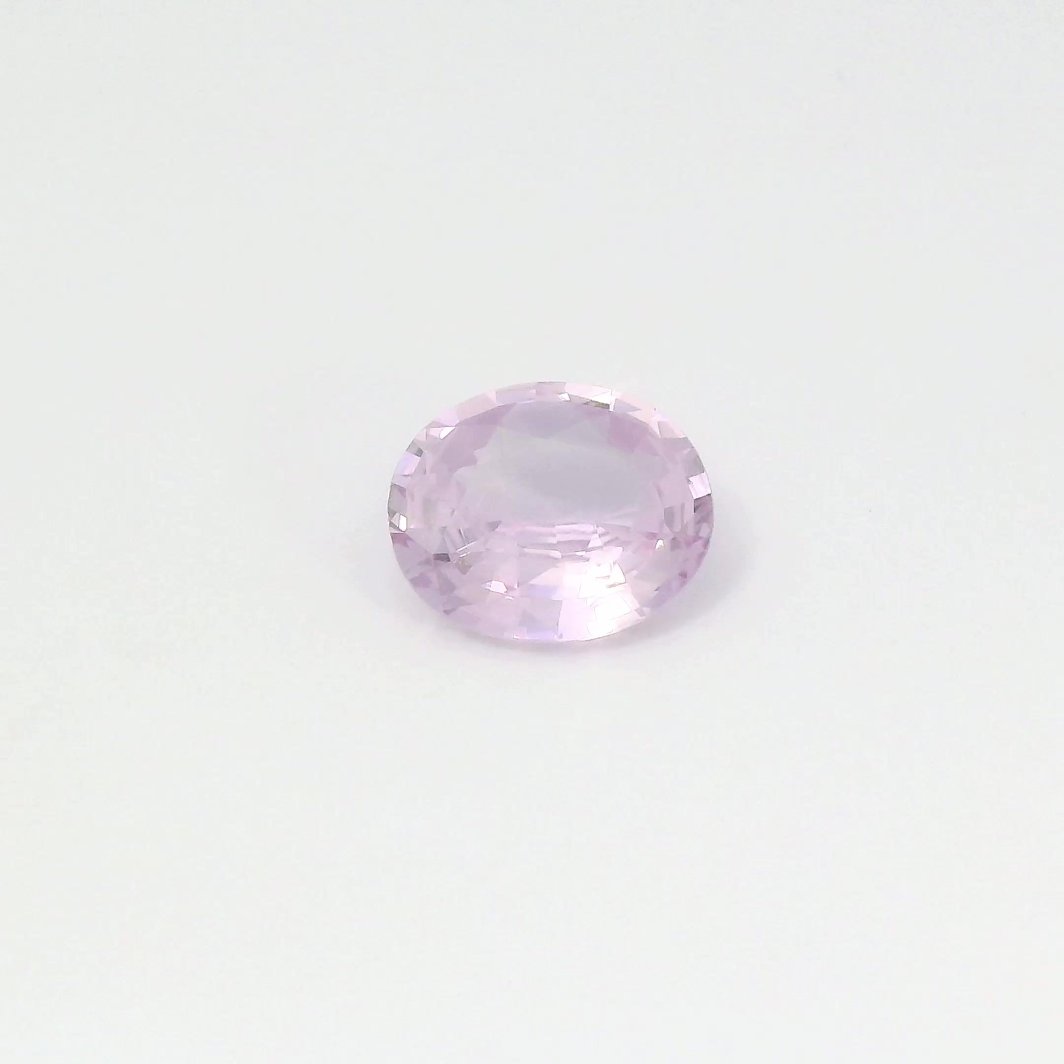 2.74 ct Oval Pink Natural Sapphire