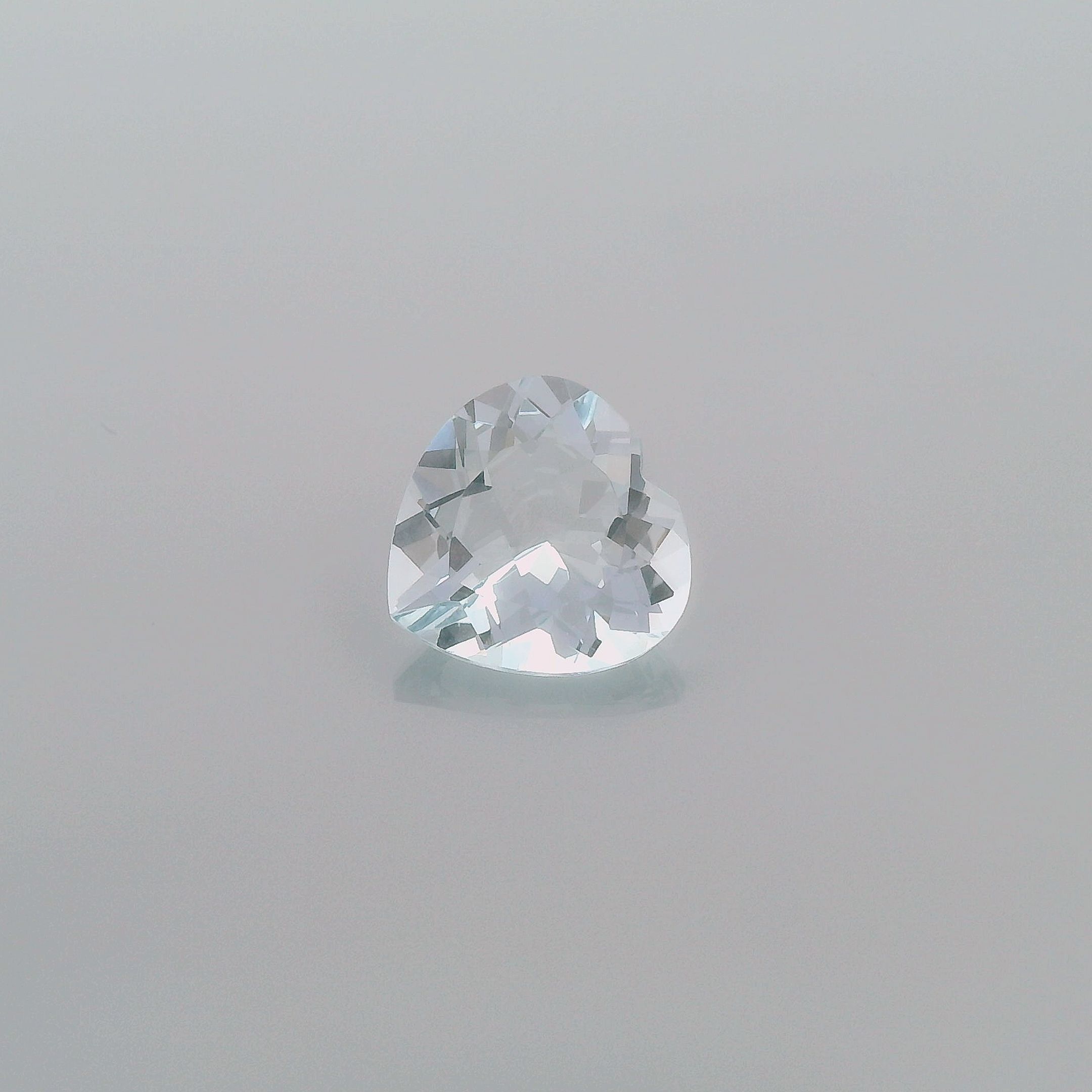 7.09 ct Heart Blue Natural Aquamarine