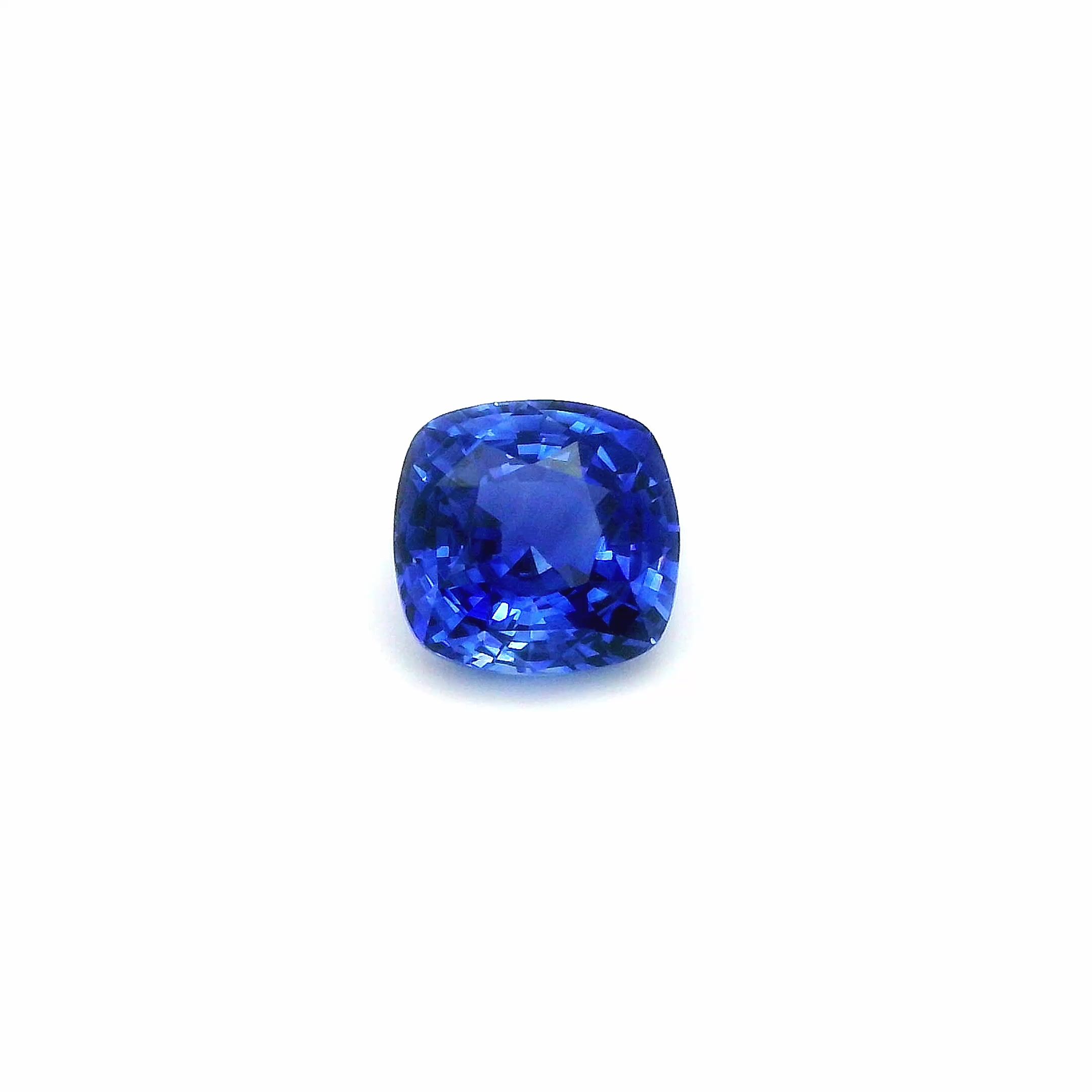 3.01 ct Cushion Blue Natural Sapphire