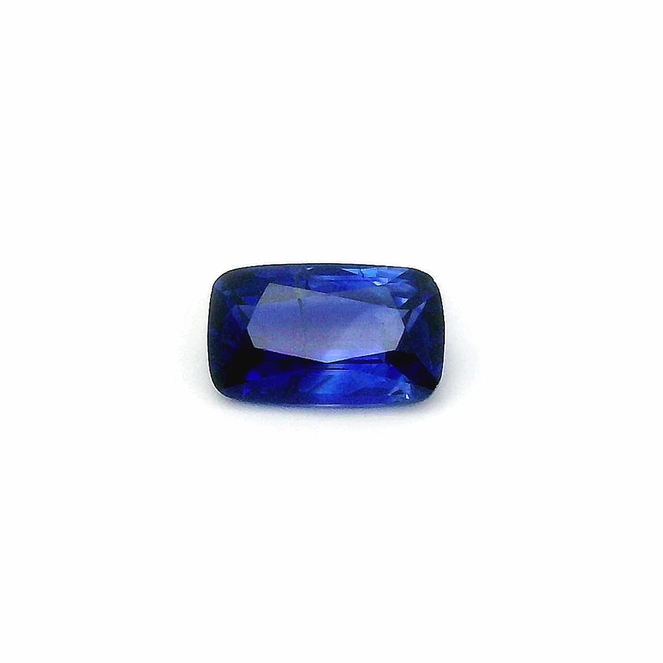1.07 ct Cushion Blue Natural Sapphire