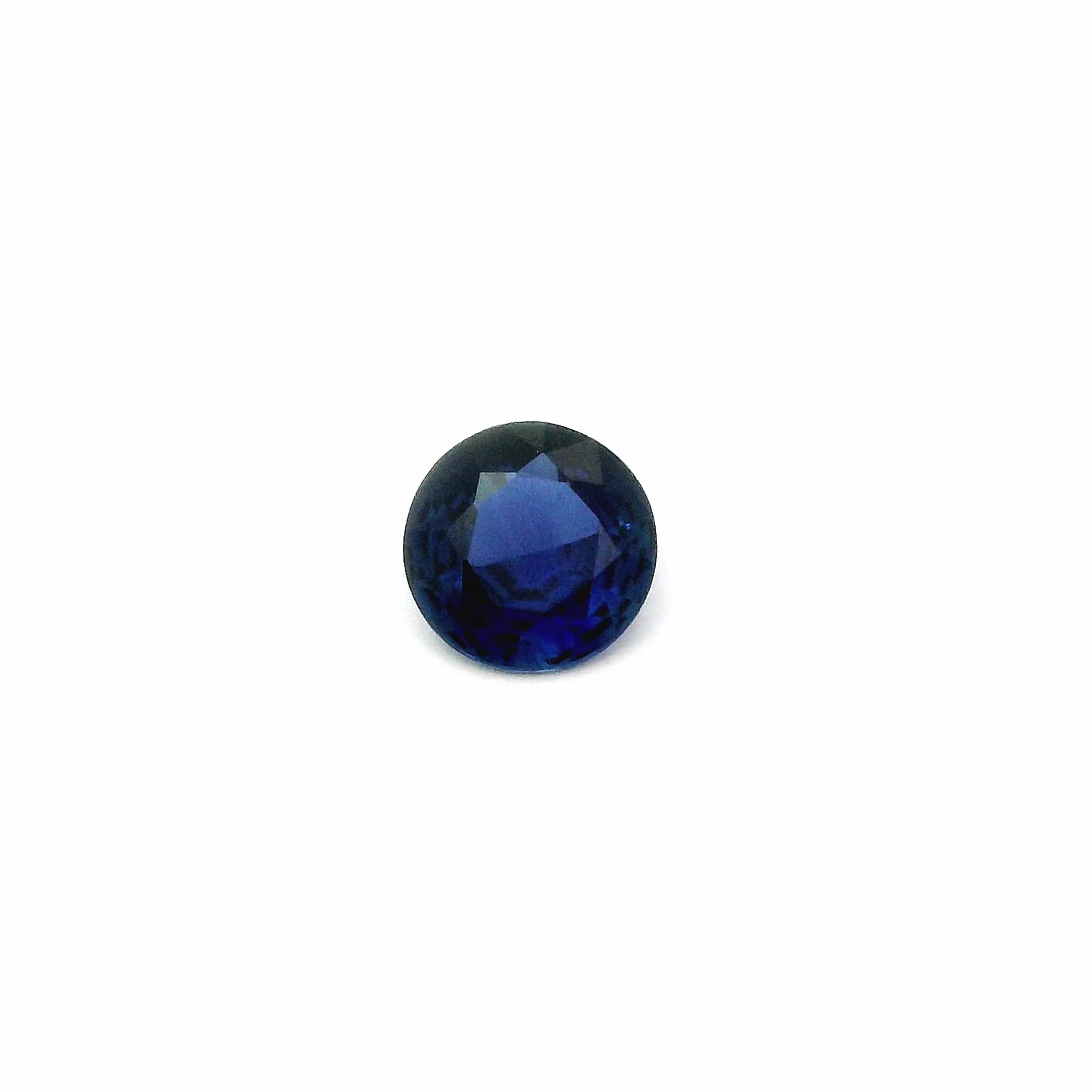 0.85 ct Round Blue Natural Sapphire