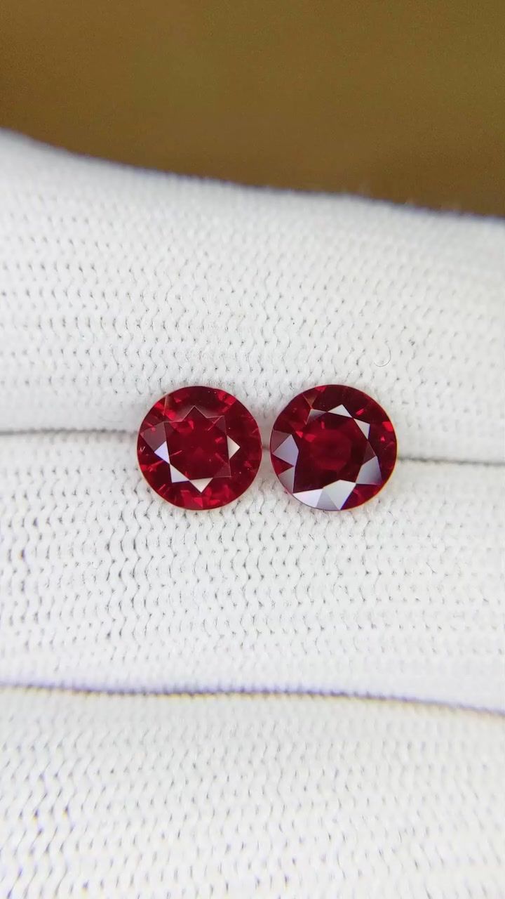 2.78 ct Round Red Natural Ruby