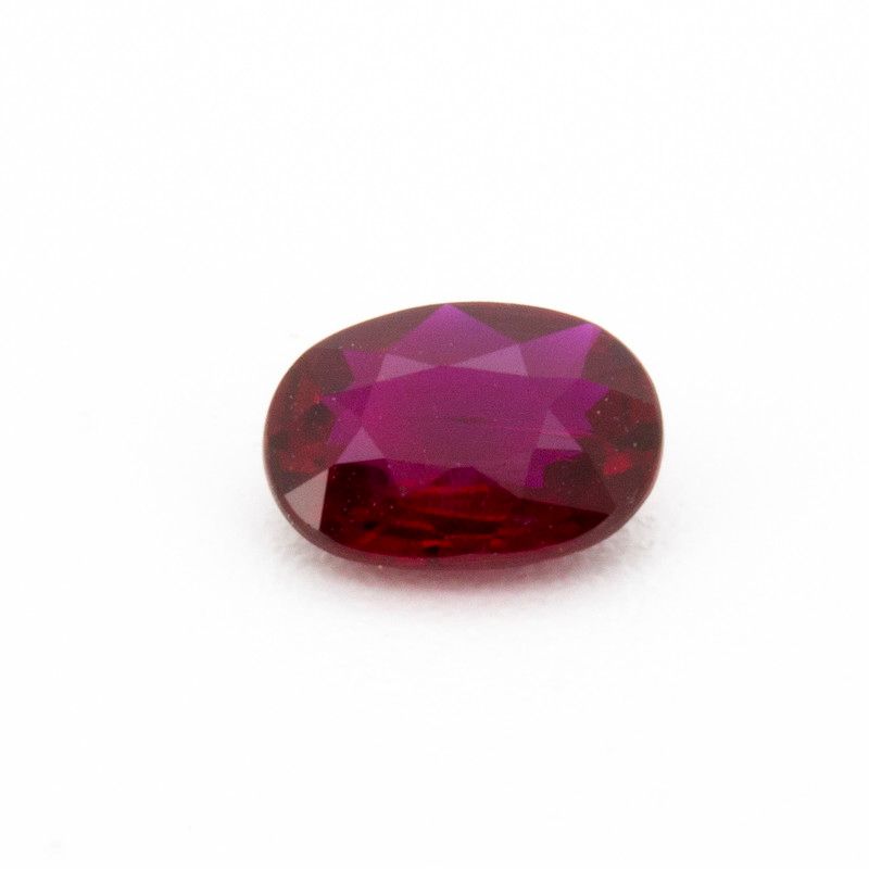 0.59 ct Oval Red Natural Ruby