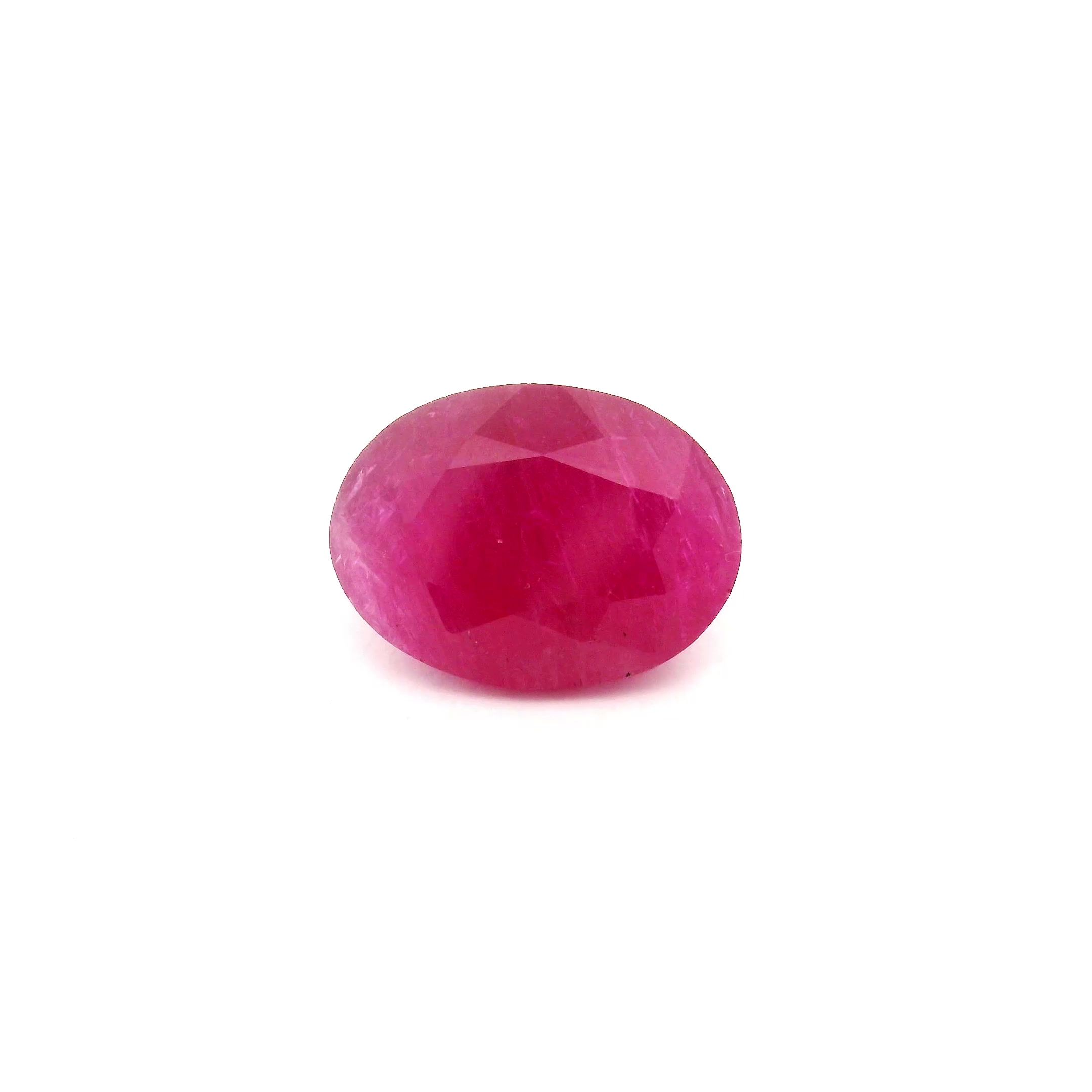 2.76 ct Oval Red Natural Ruby