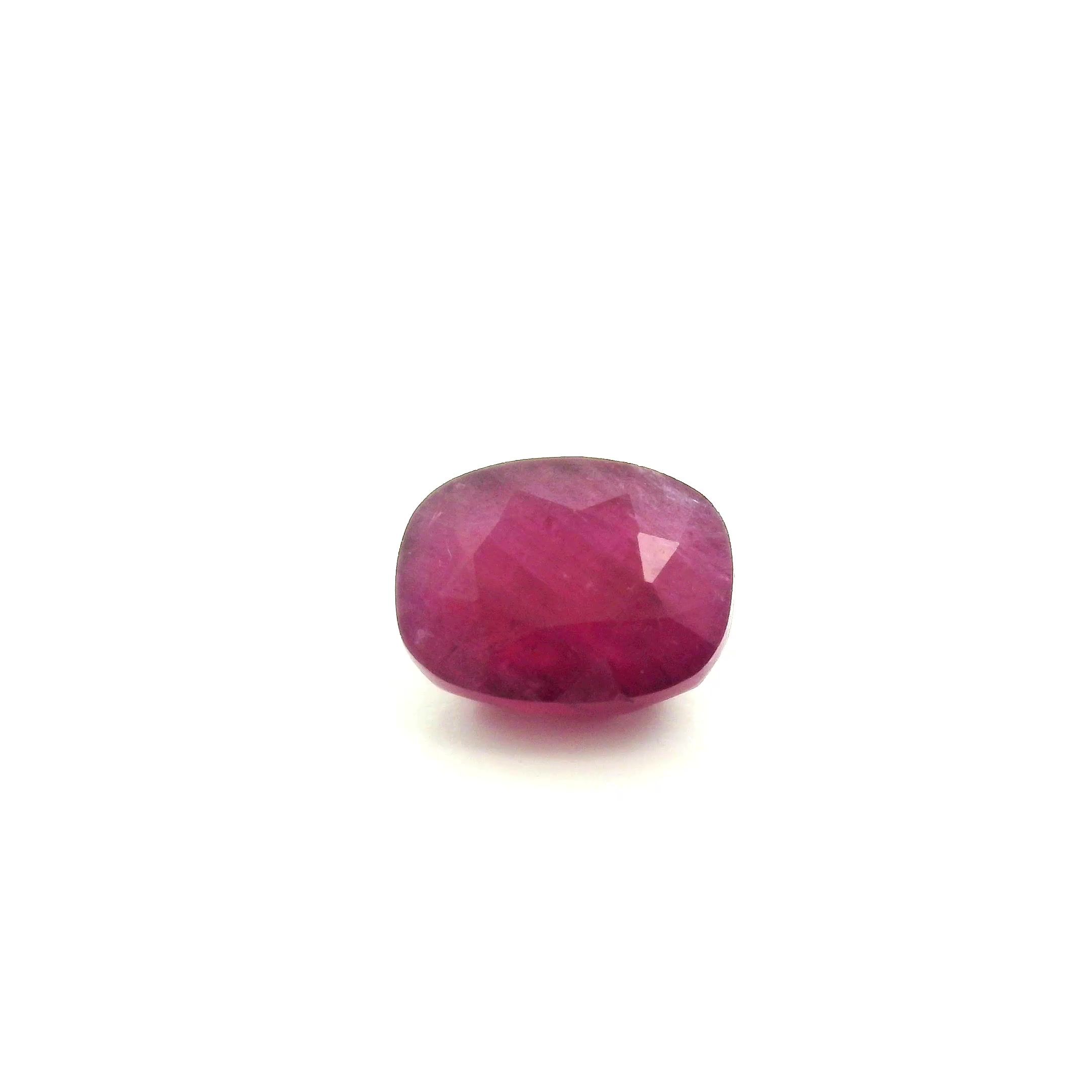 3.27 ct Cushion Red Natural Ruby