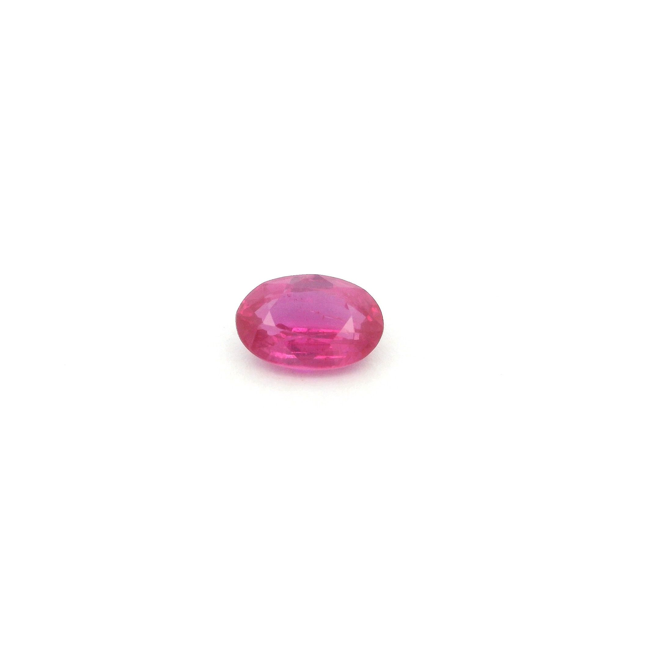 0.62 ct Oval Red Natural Ruby