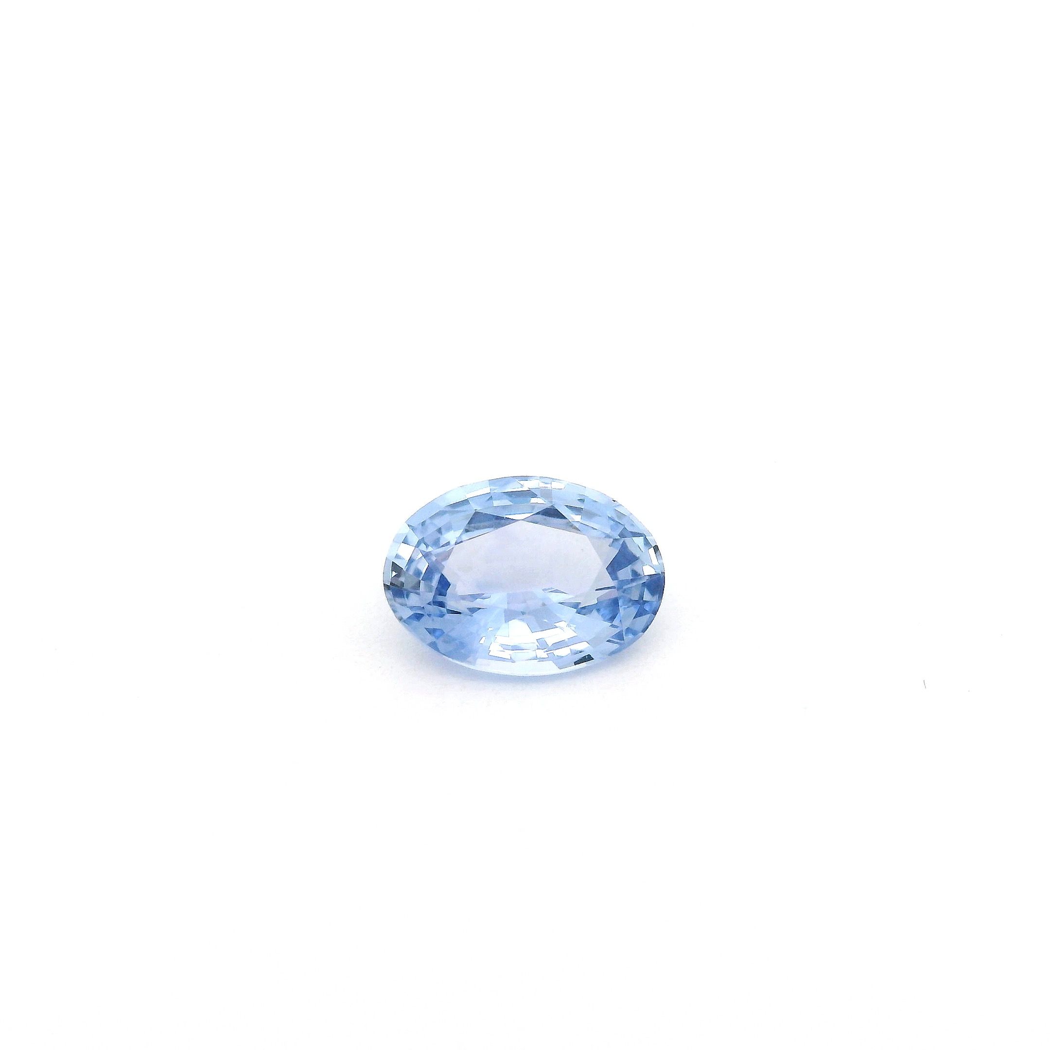 0.81 ct Oval Blue Natural Sapphire