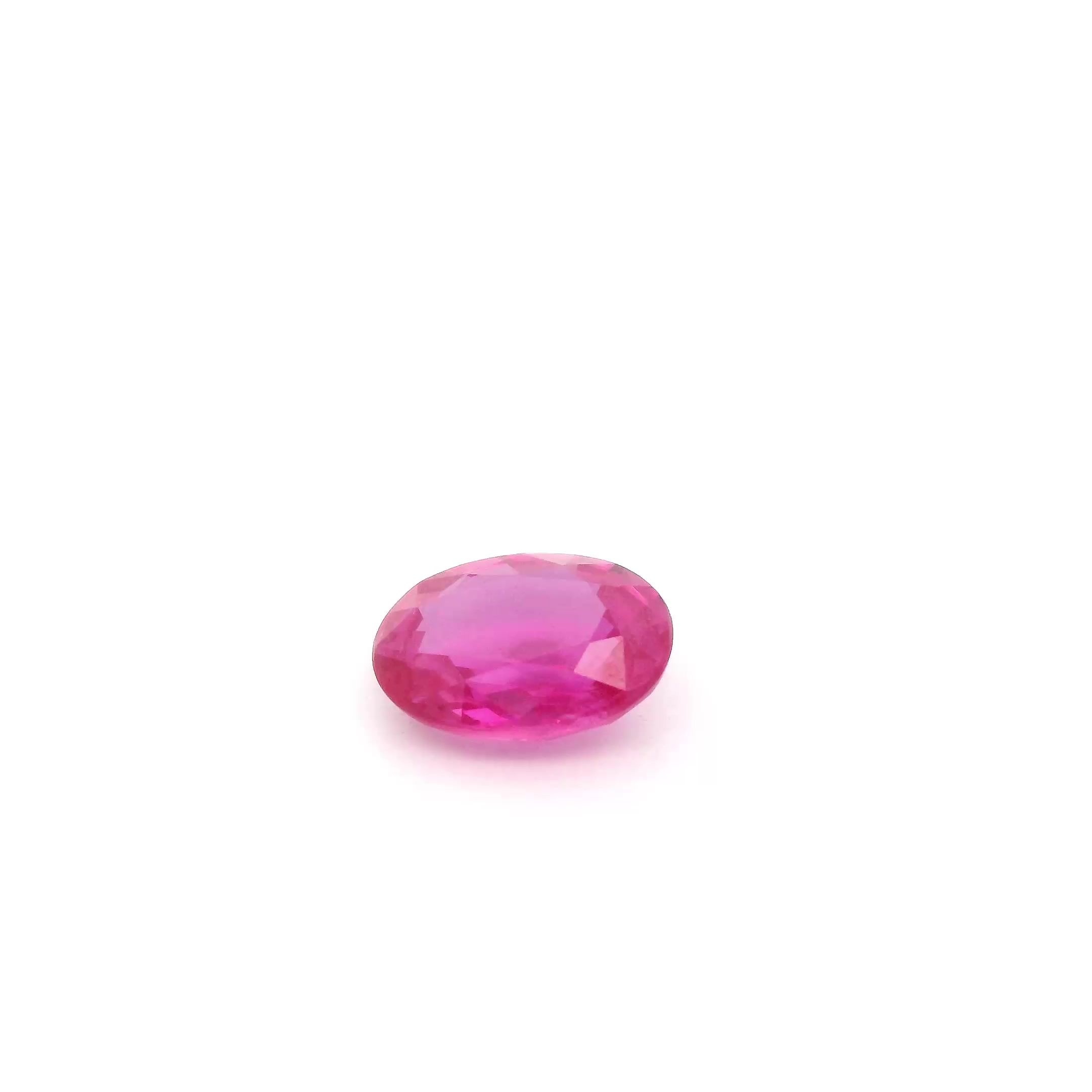 0.99 ct Oval Red Natural Ruby