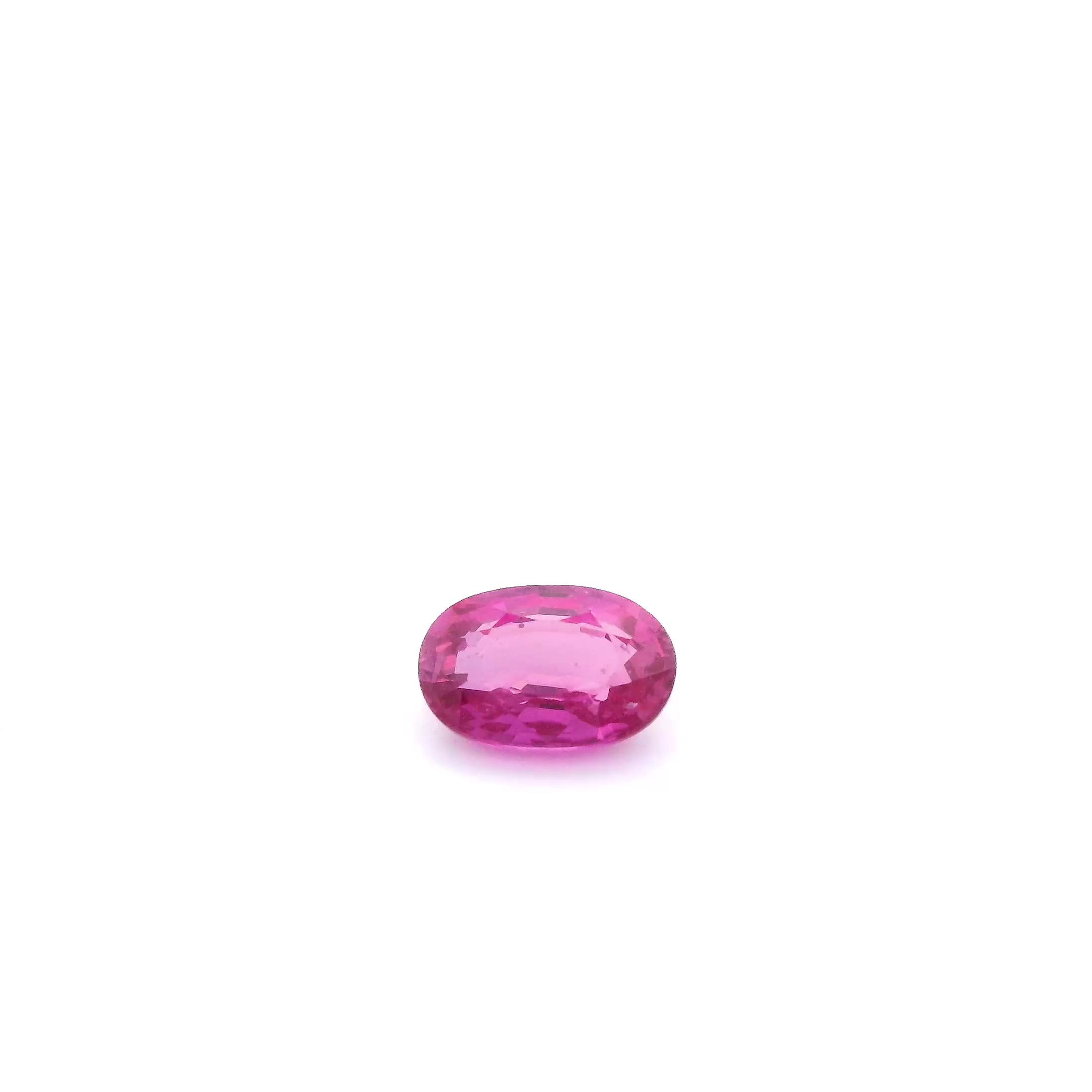 0.68 ct Oval Red Natural Ruby