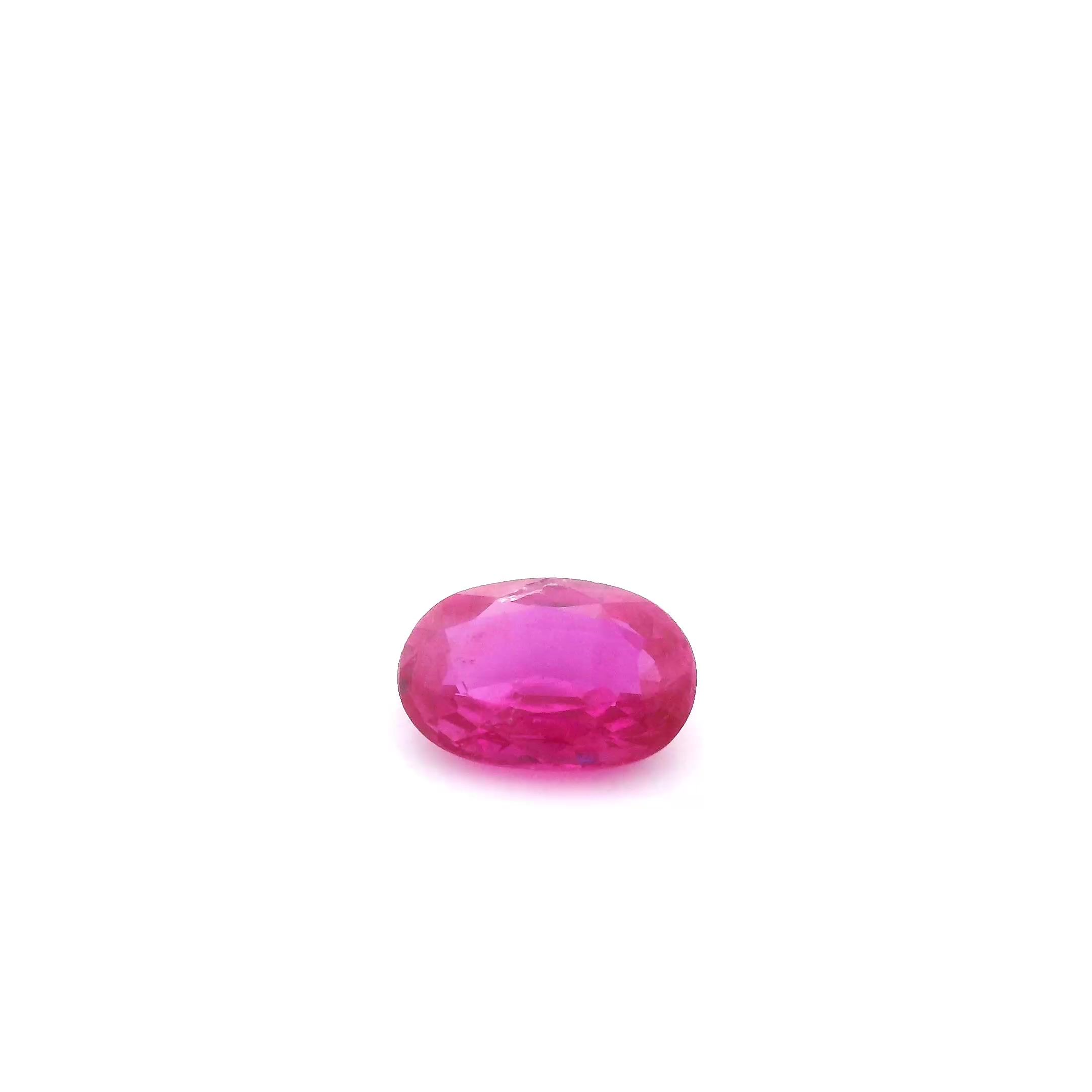 0.94 ct Oval Red Natural Ruby