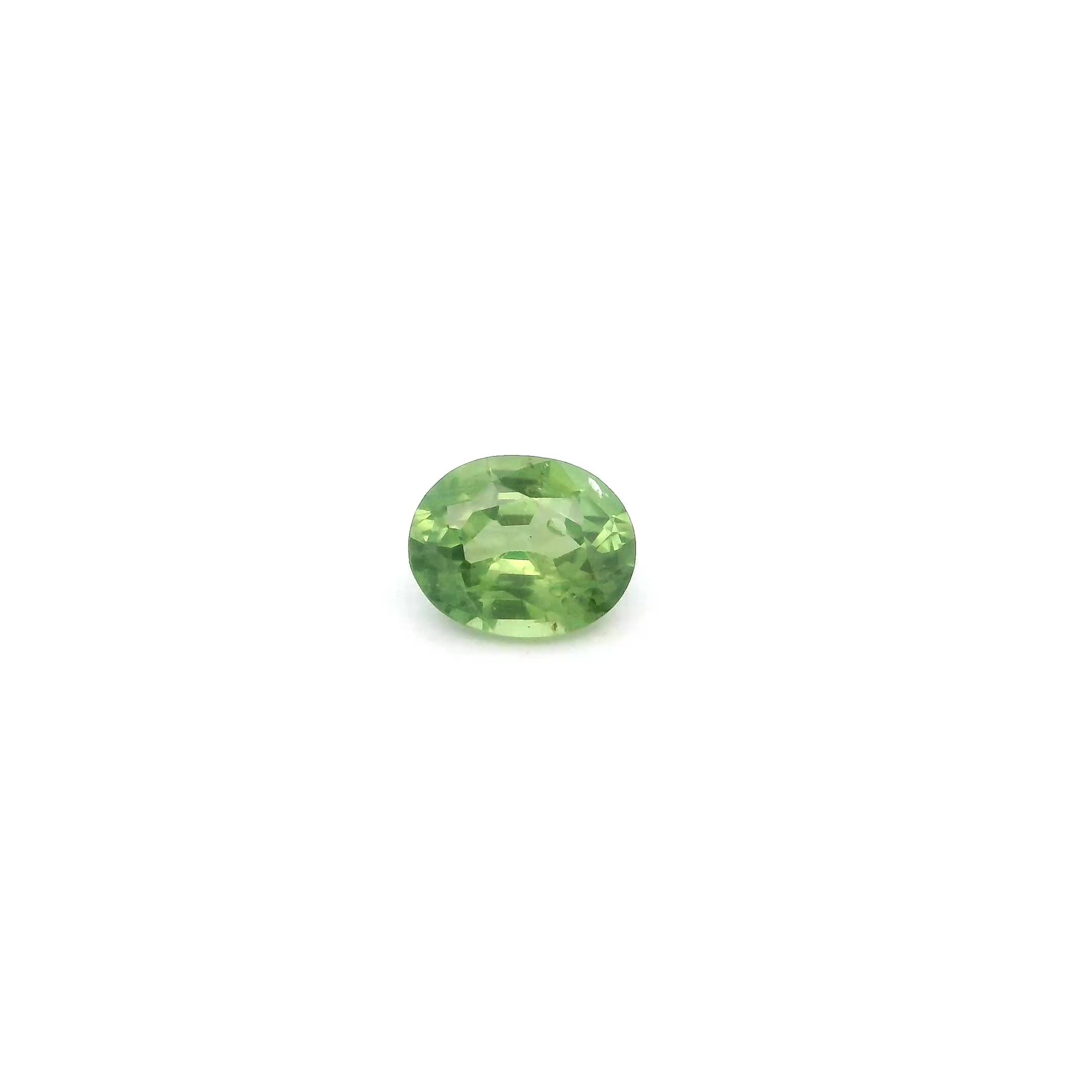 0.53 ct Oval Green Natural Sapphire