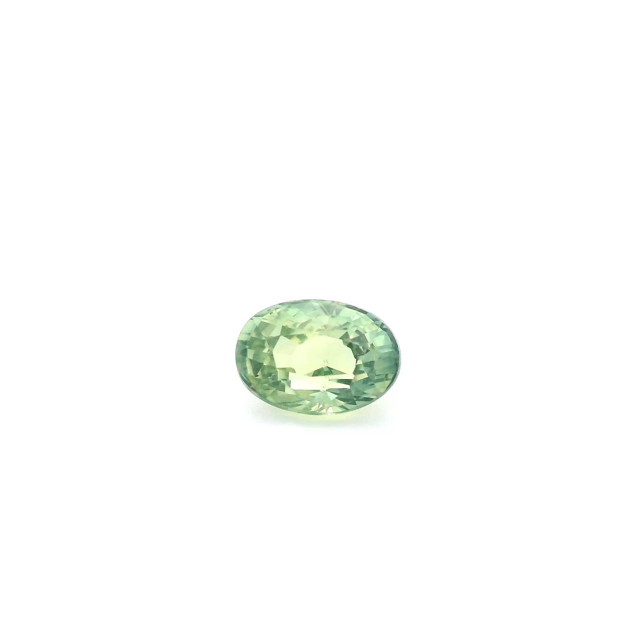 1.04 ct Oval Green Natural Sapphire