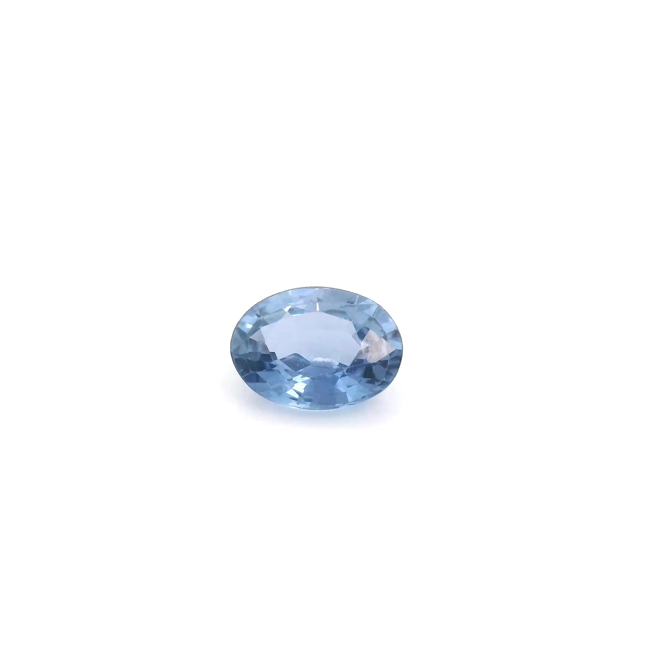 0.88 ct Oval Blue Natural Sapphire