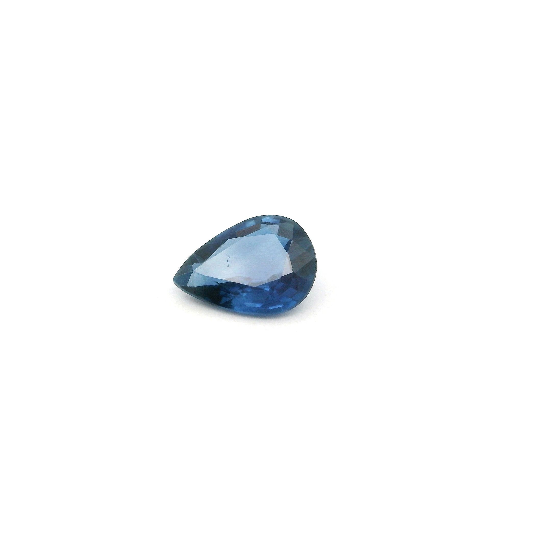 0.62 ct Pear Blue Natural Sapphire