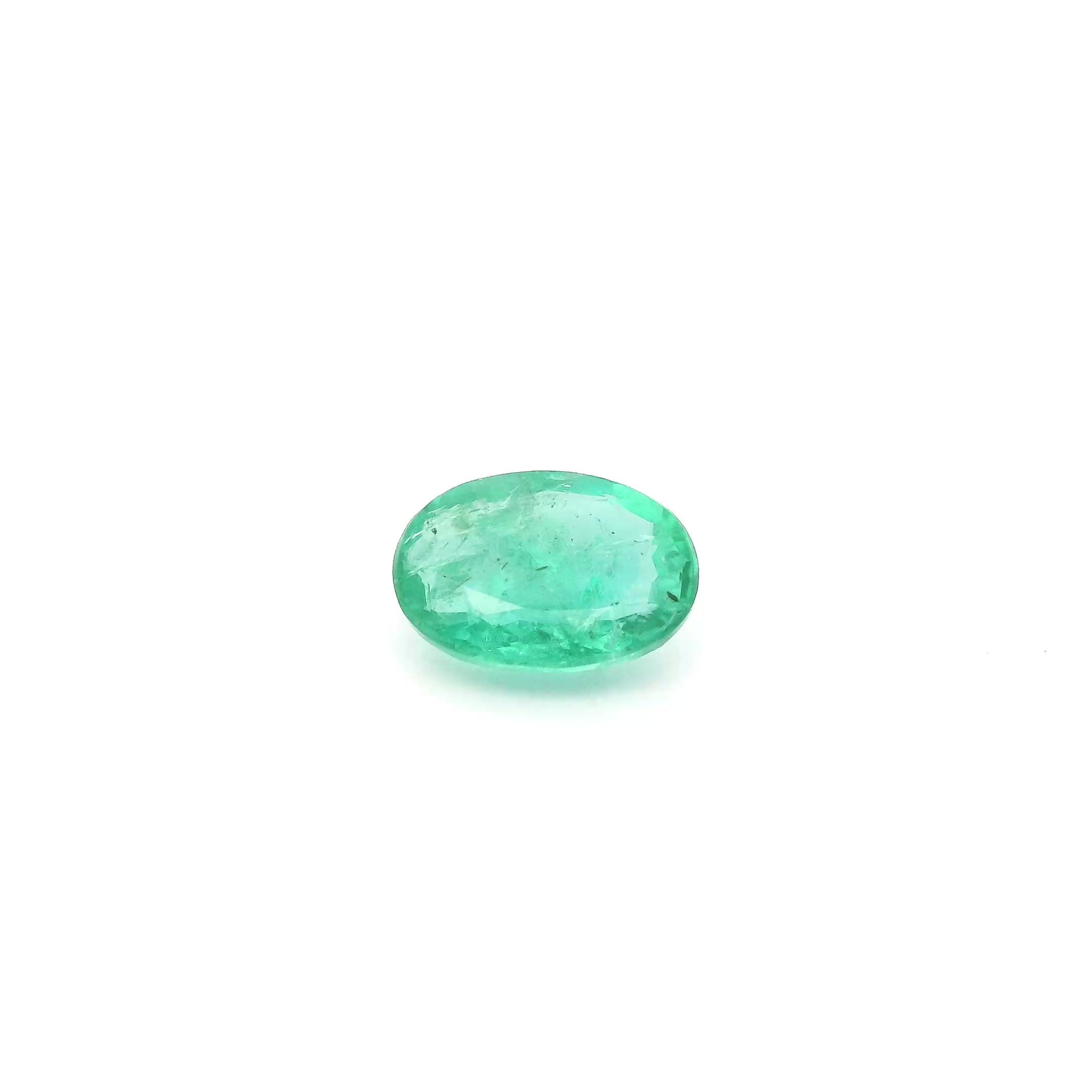 0.77 ct Oval Green Natural Emerald