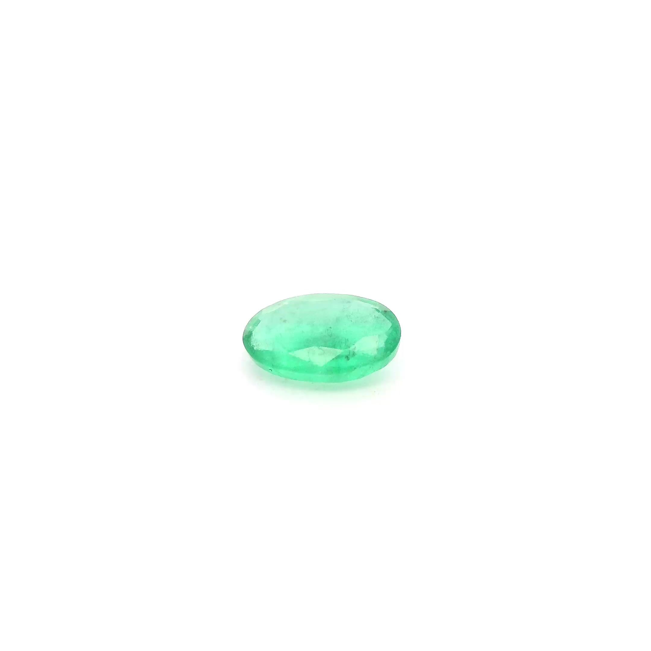 0.39 ct Oval Green Natural Emerald