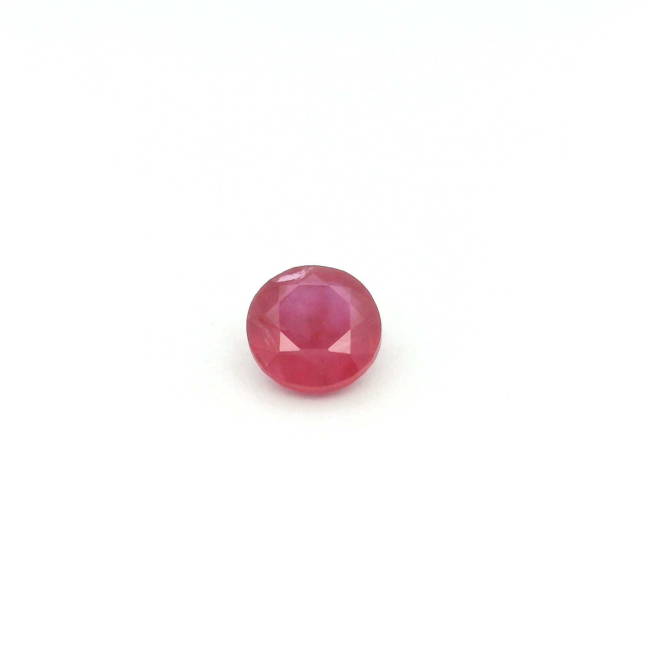 0.75 ct Round Red Natural Ruby