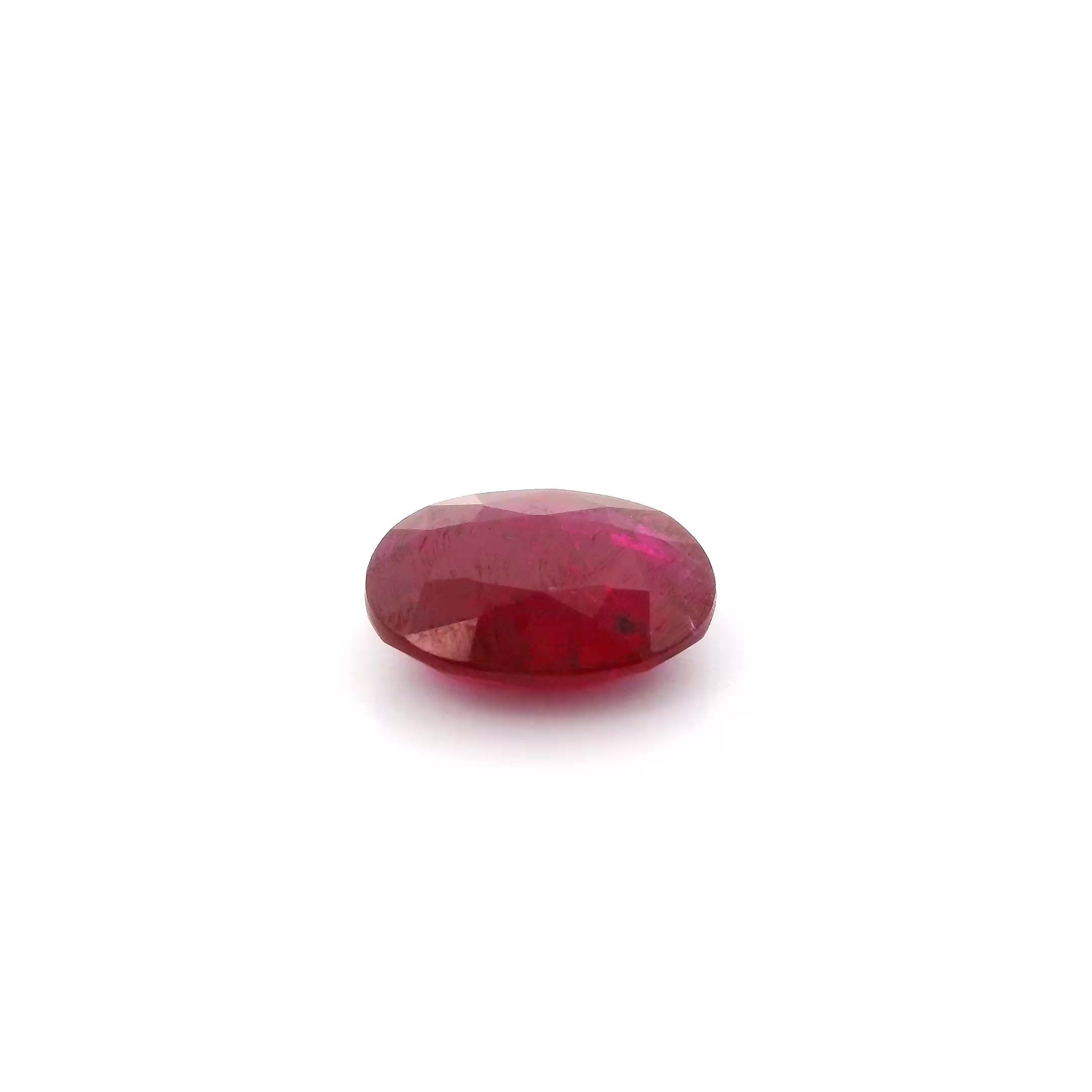 1.46 ct Oval Red Natural Ruby