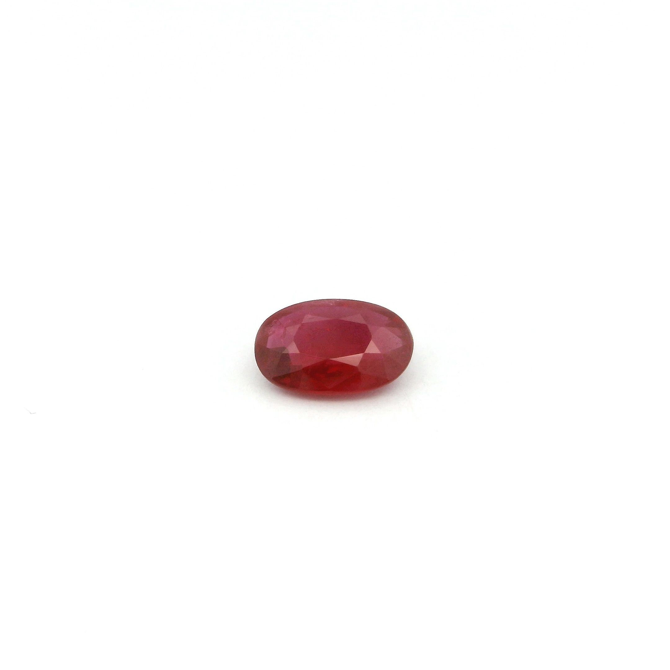 0.51 ct Oval Red Natural Ruby