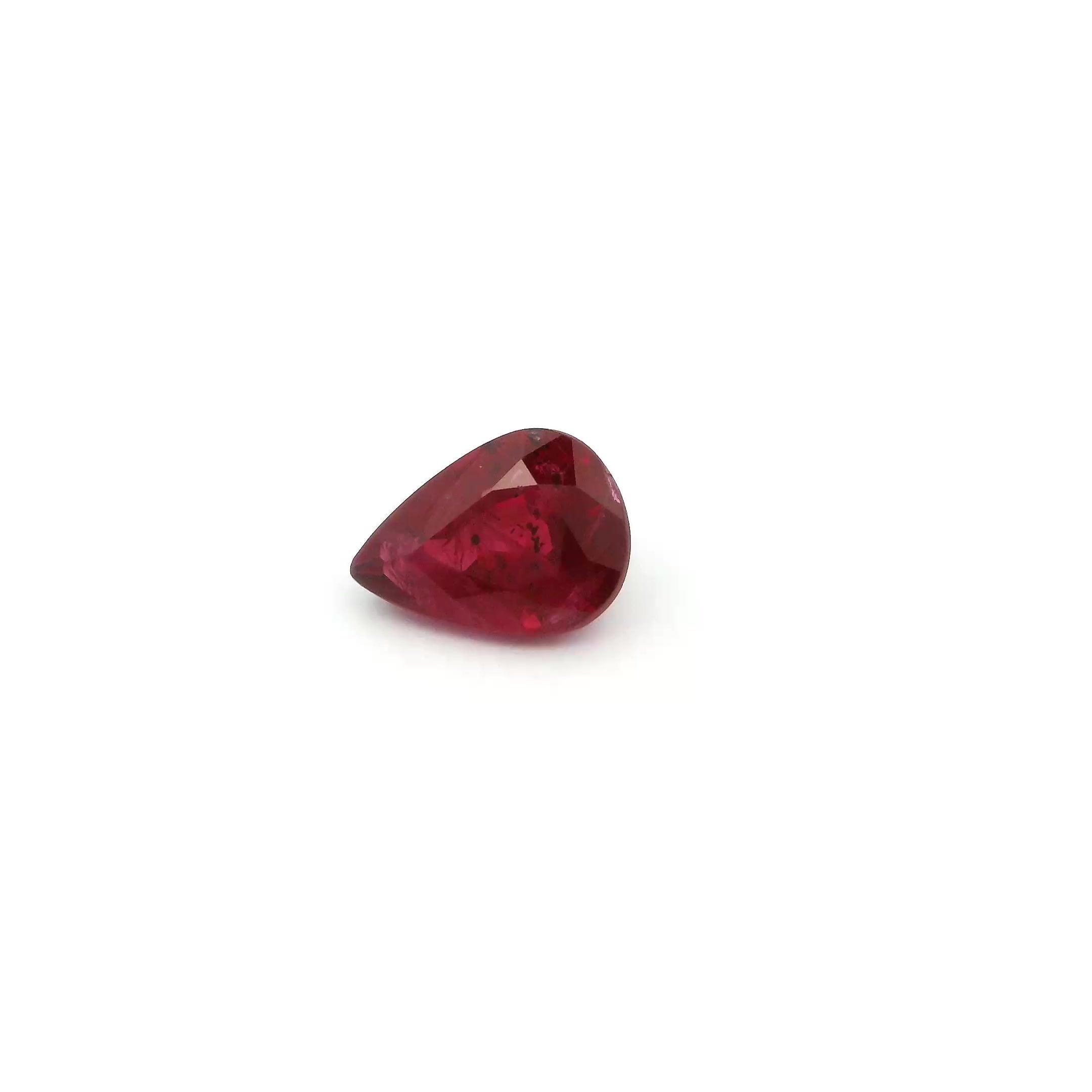 0.92 ct Pear Red Natural Ruby