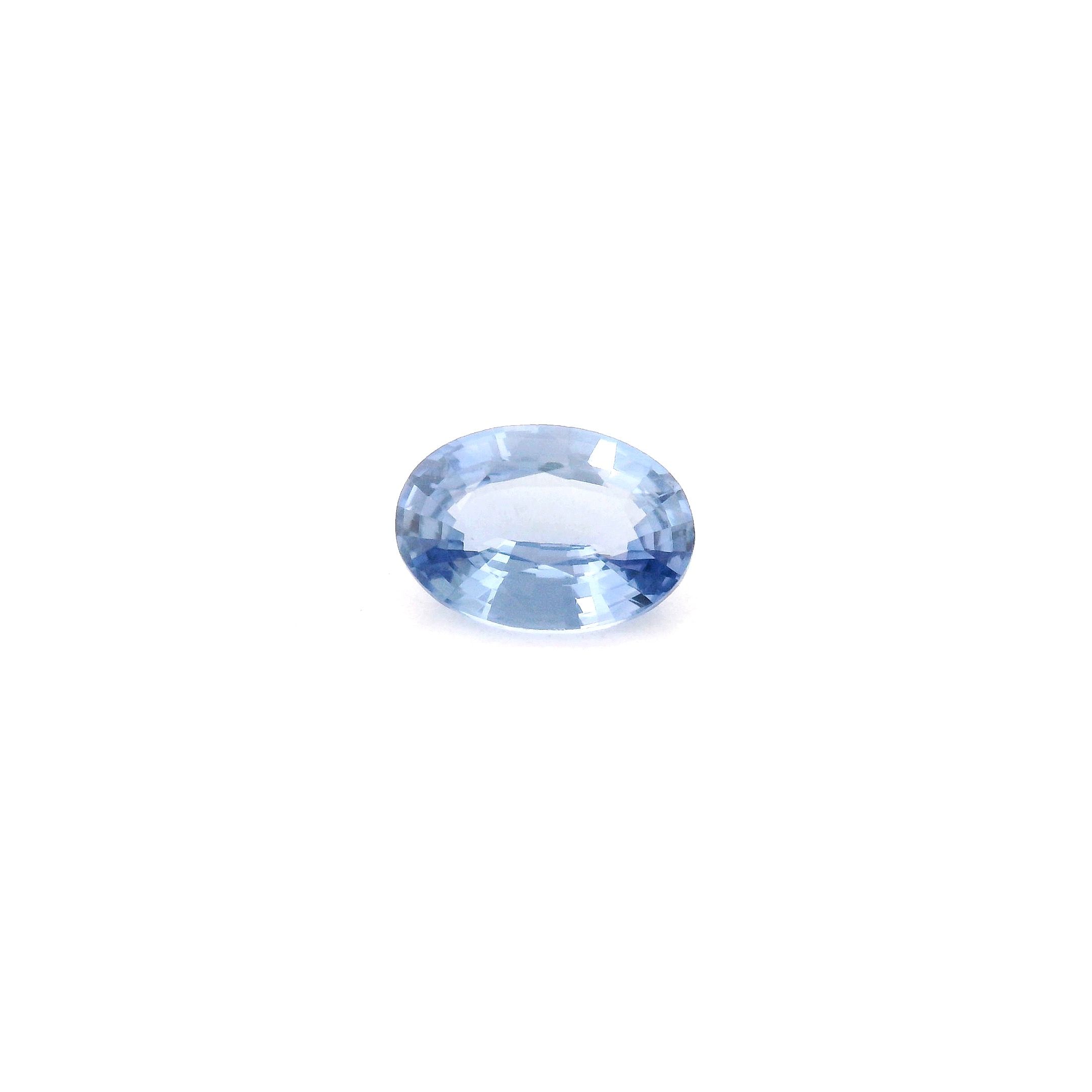 0.77 ct Oval Blue Natural Sapphire