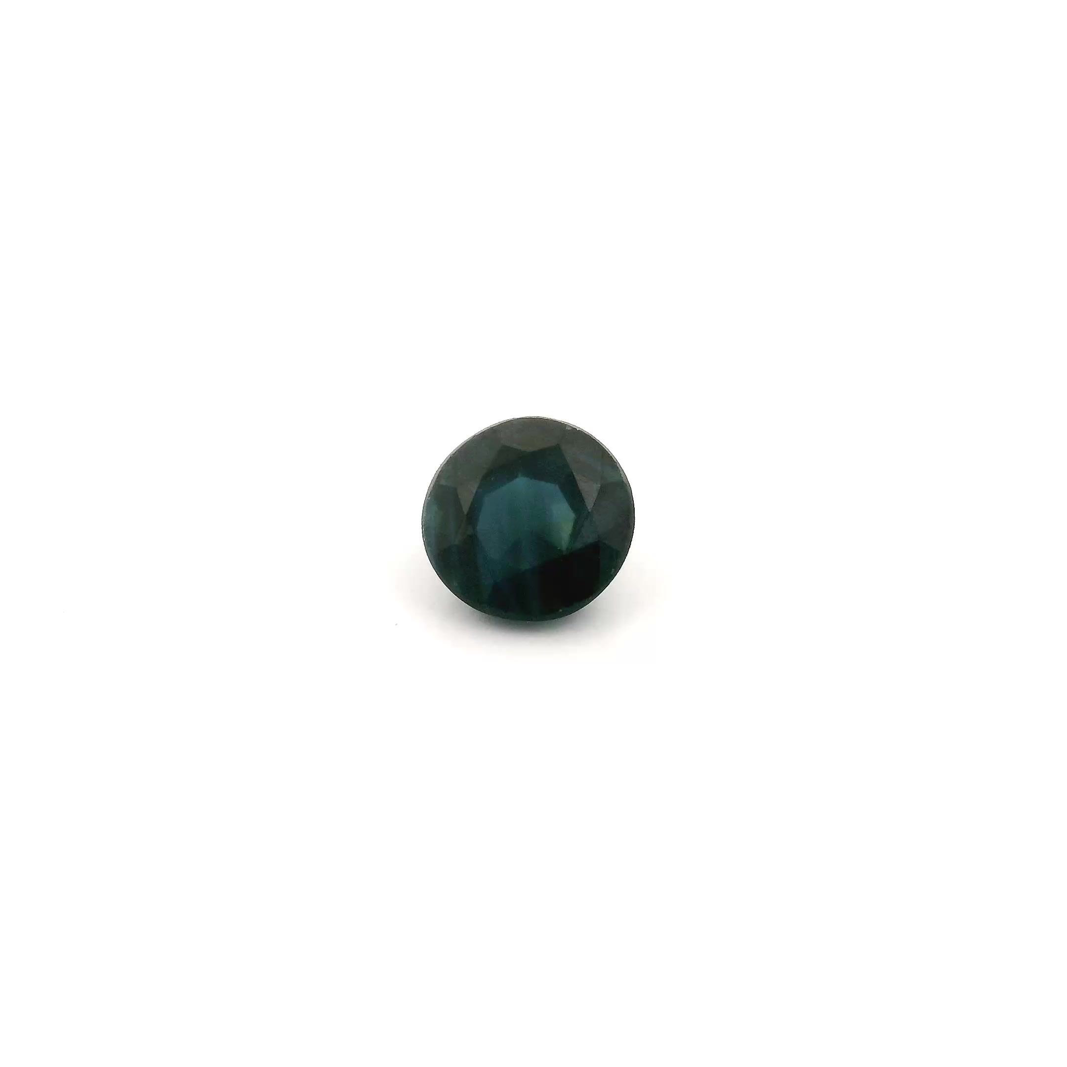 0.61 ct Round Blue Natural Sapphire
