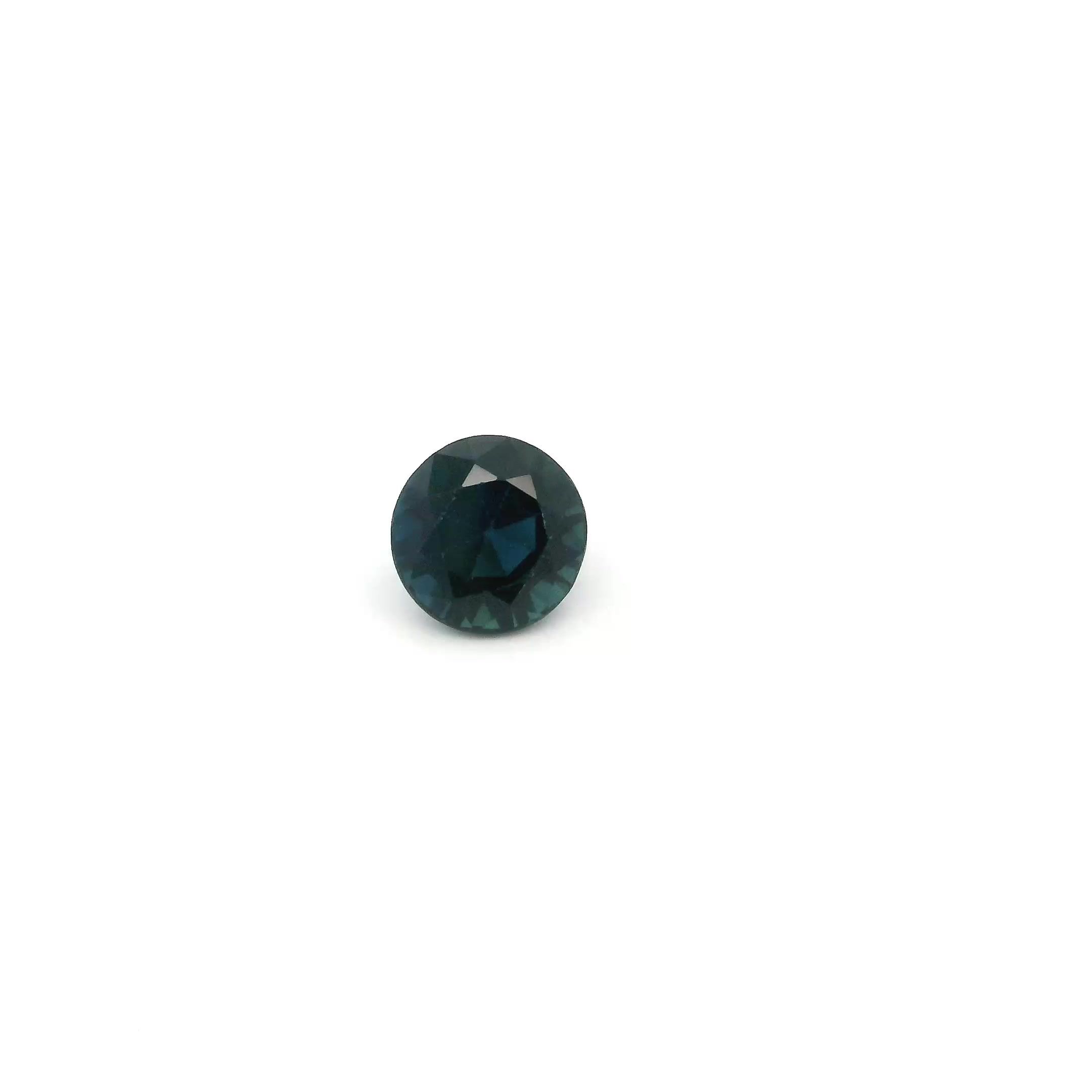 0.57 ct Round Blue Natural Sapphire